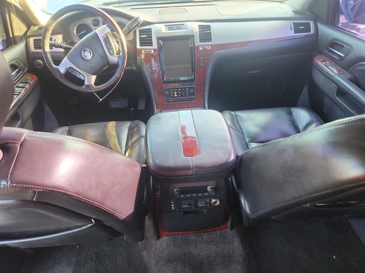 2011 Cadillac Escalade Ext Luxury Silver vin: 3GYT4MEF0BG108469