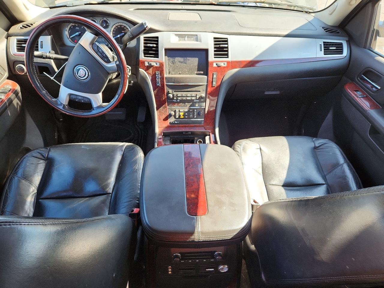 2011 Cadillac Escalade Ext Luxury Black vin: 3GYT4MEF7BG170645