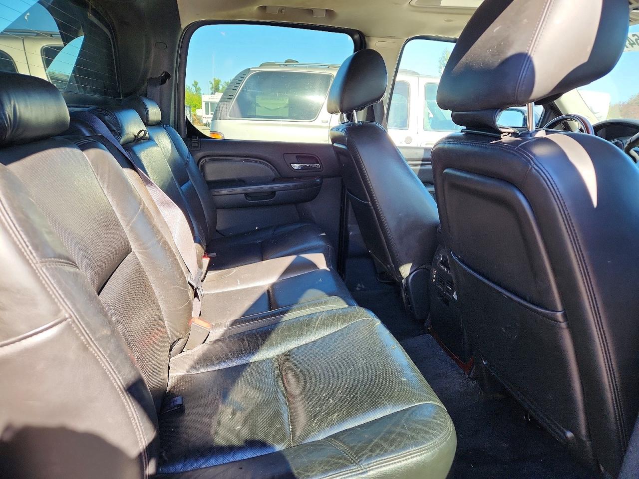 2011 Cadillac Escalade Ext Luxury Black vin: 3GYT4MEF7BG170645