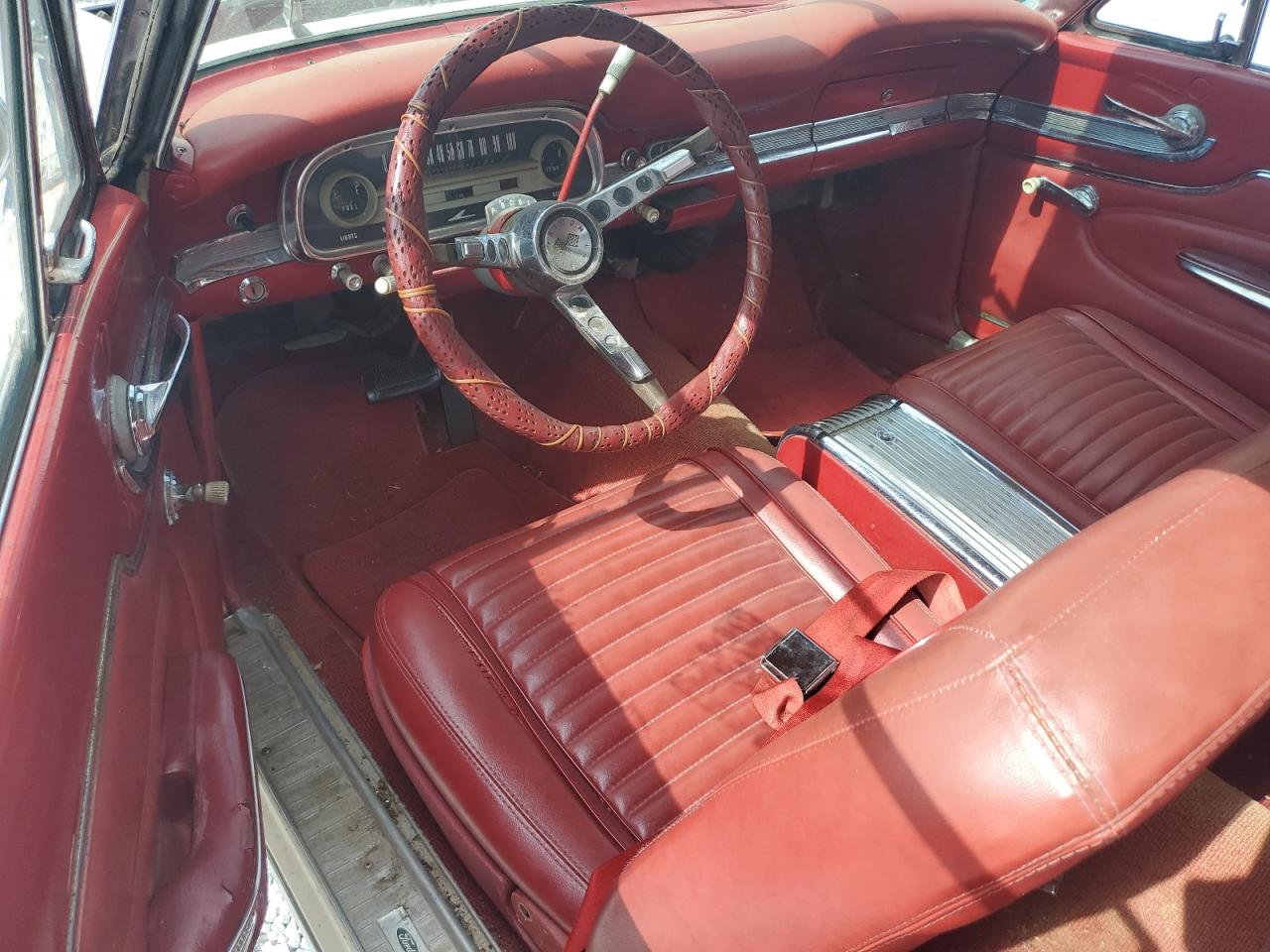 1963 Ford Falcon Белый vin: 3H15F180067