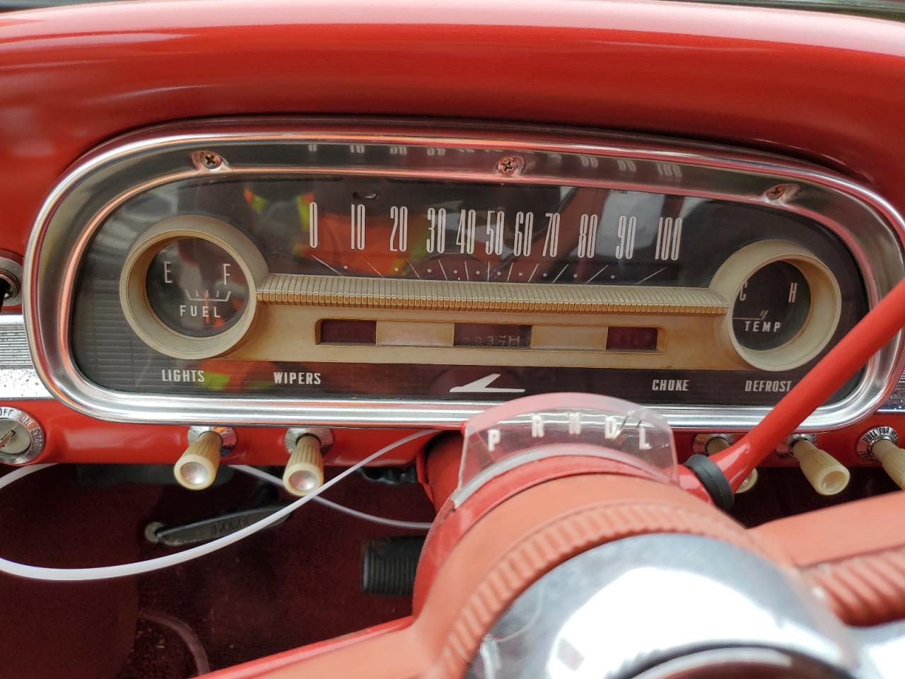 1963 Ford Falcon Бежевый vin: 3H15U157167