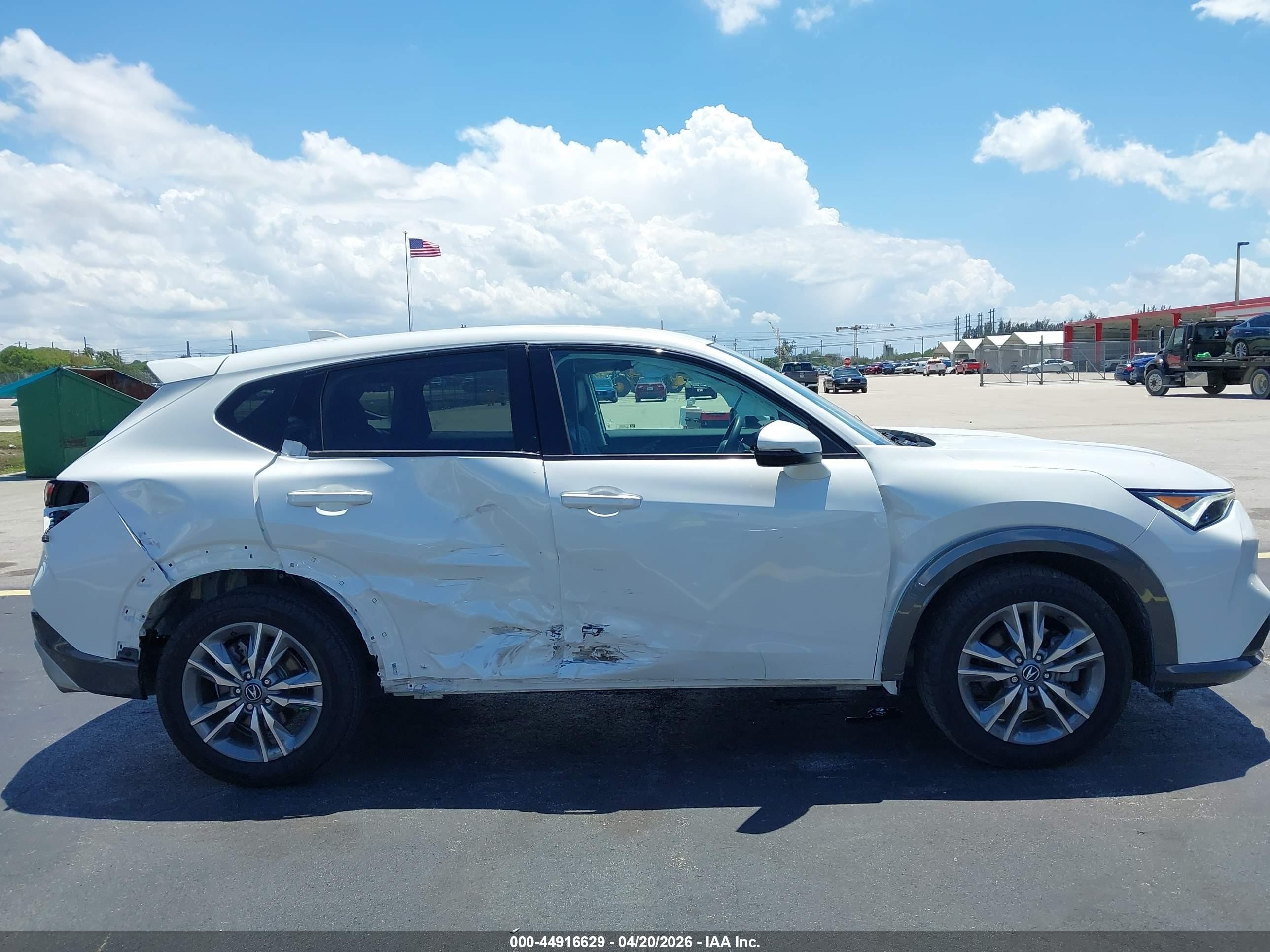 2025 Acura Adx   White vin: 3HDSA1H38SM703483
