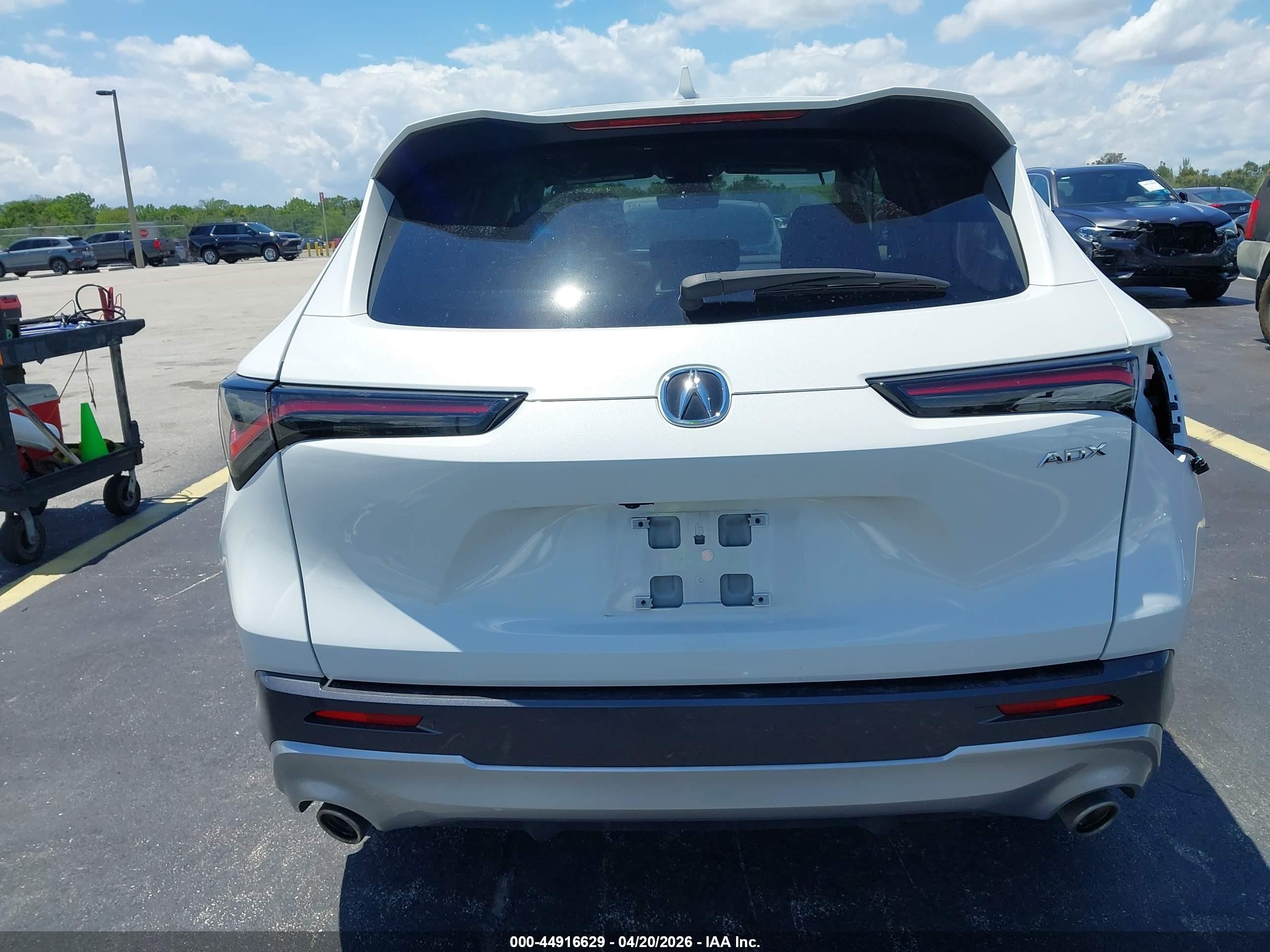 2025 Acura Adx   White vin: 3HDSA1H38SM703483