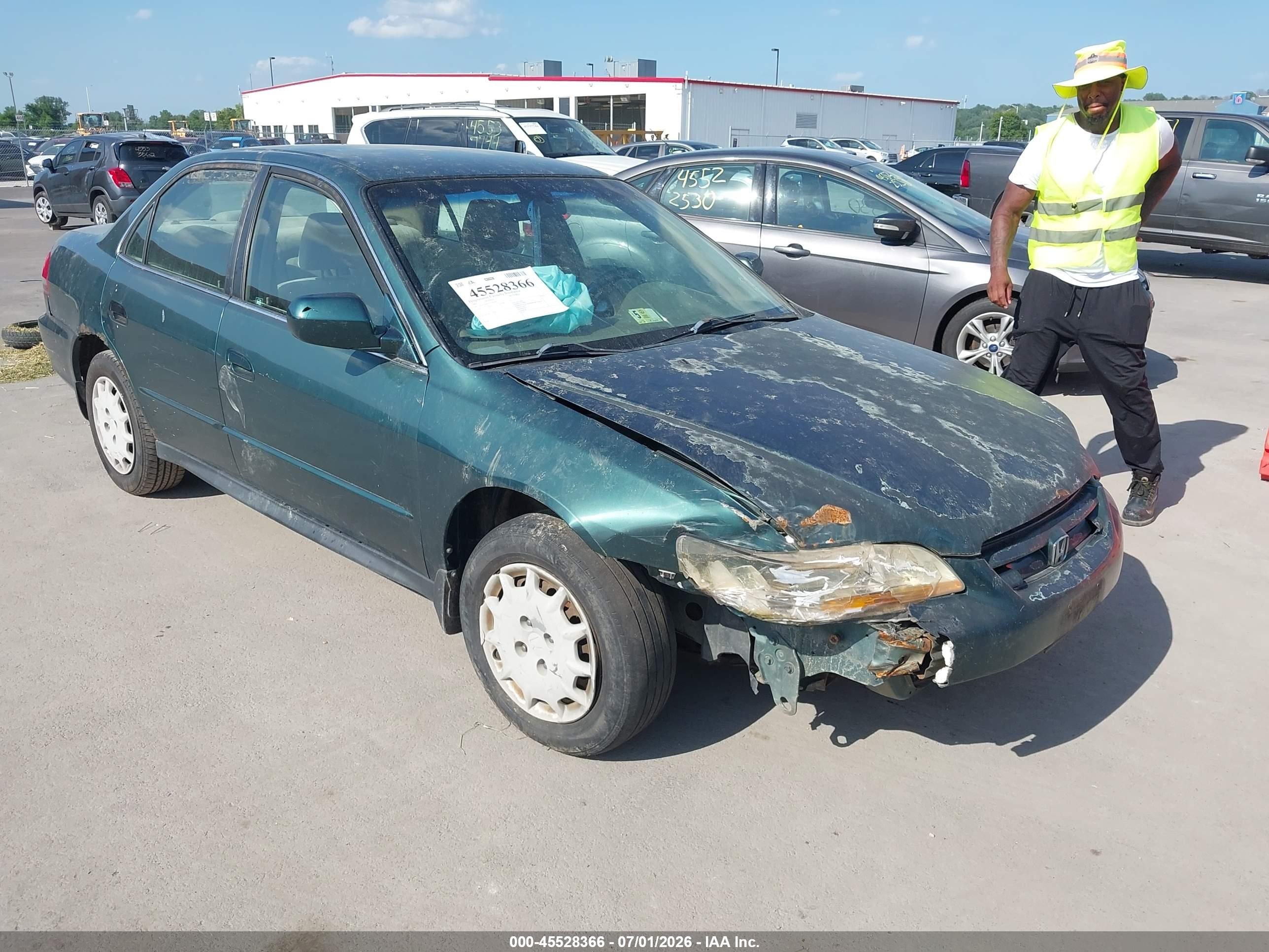 2002 Honda Accord 2.3 Lx Green vin: 3HGCG56422G702305