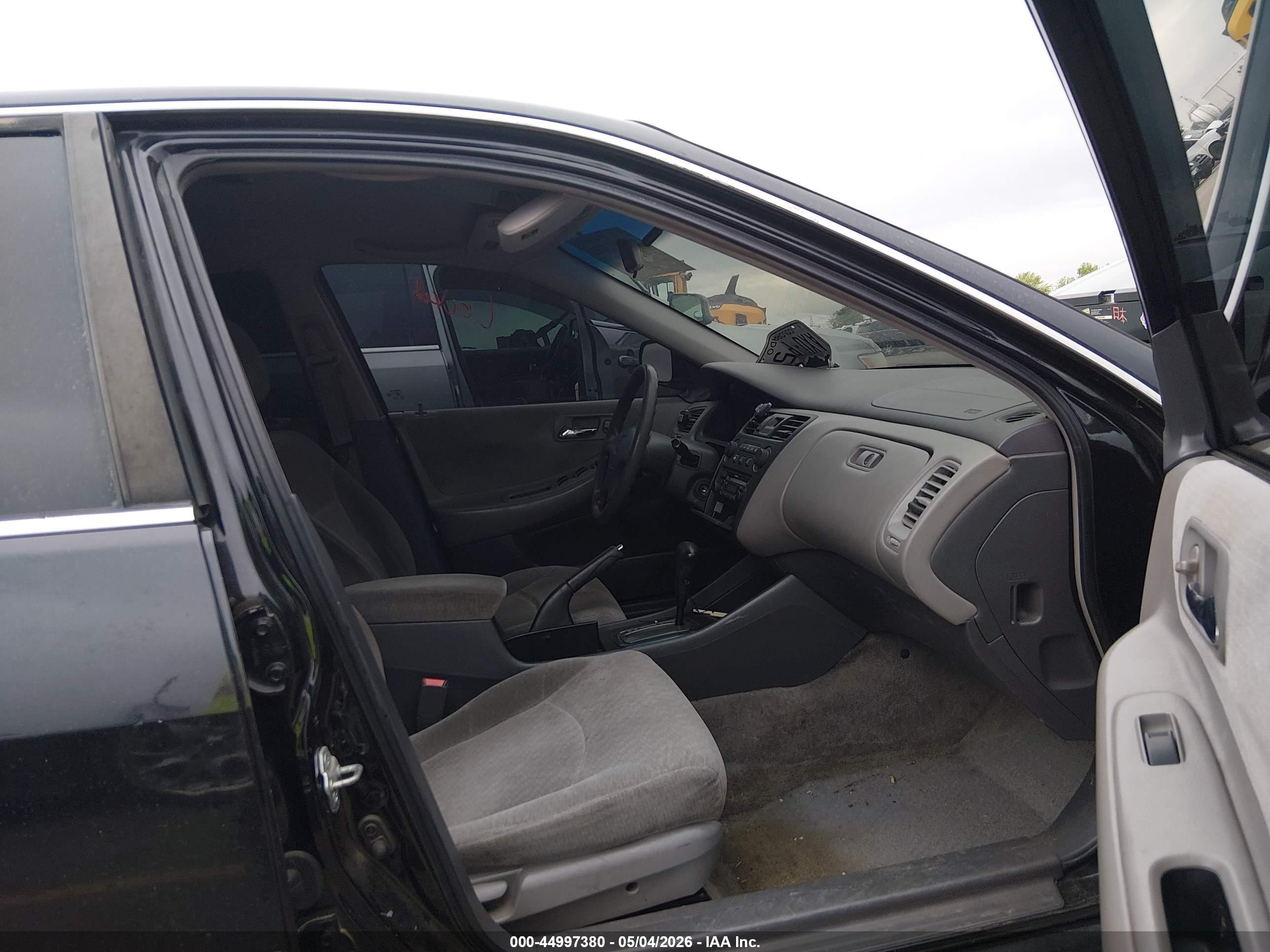 2002 Honda Accord 2.3 Lx Черный vin: 3HGCG56442G705366