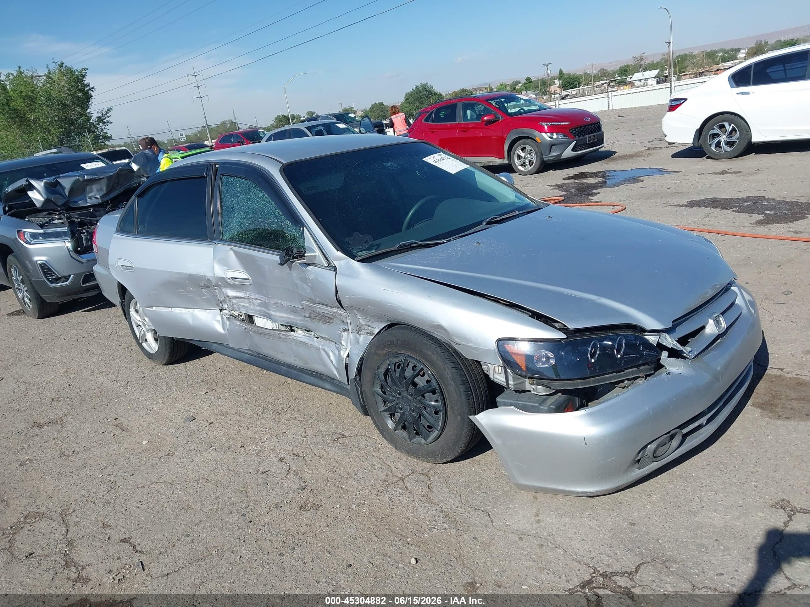 2002 Honda Accord 2.3 Lx Серебряный vin: 3HGCG56462G706499