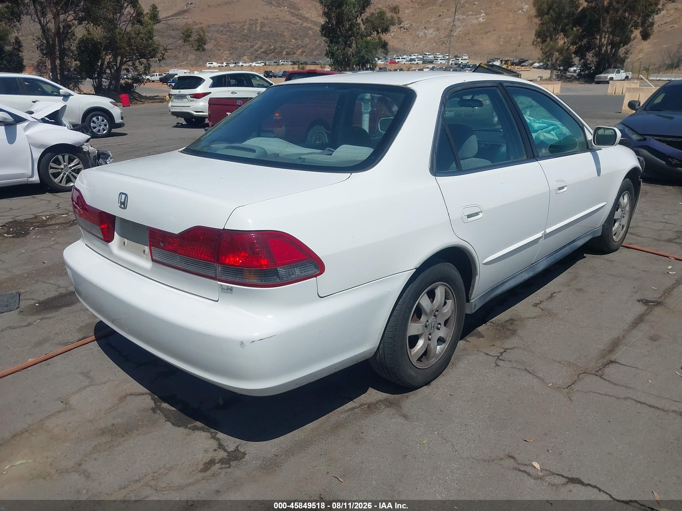 2001 Honda Accord 2.3 Lx White vin: 3HGCG66501G710075