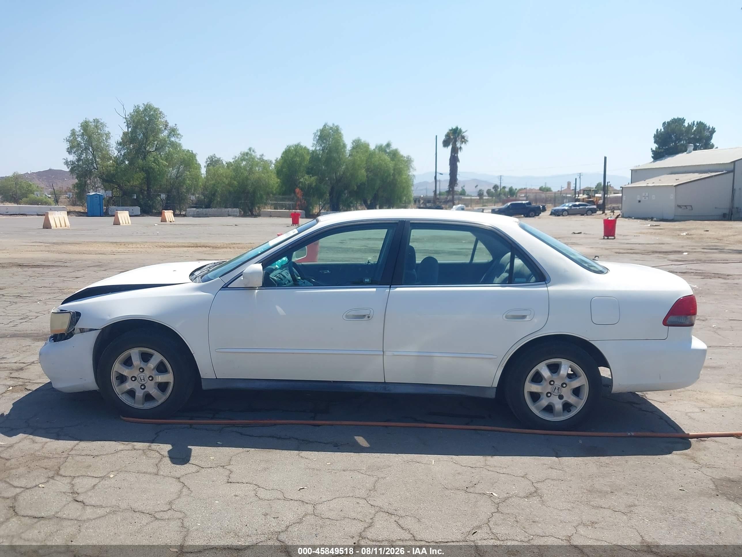 2001 Honda Accord 2.3 Lx White vin: 3HGCG66501G710075