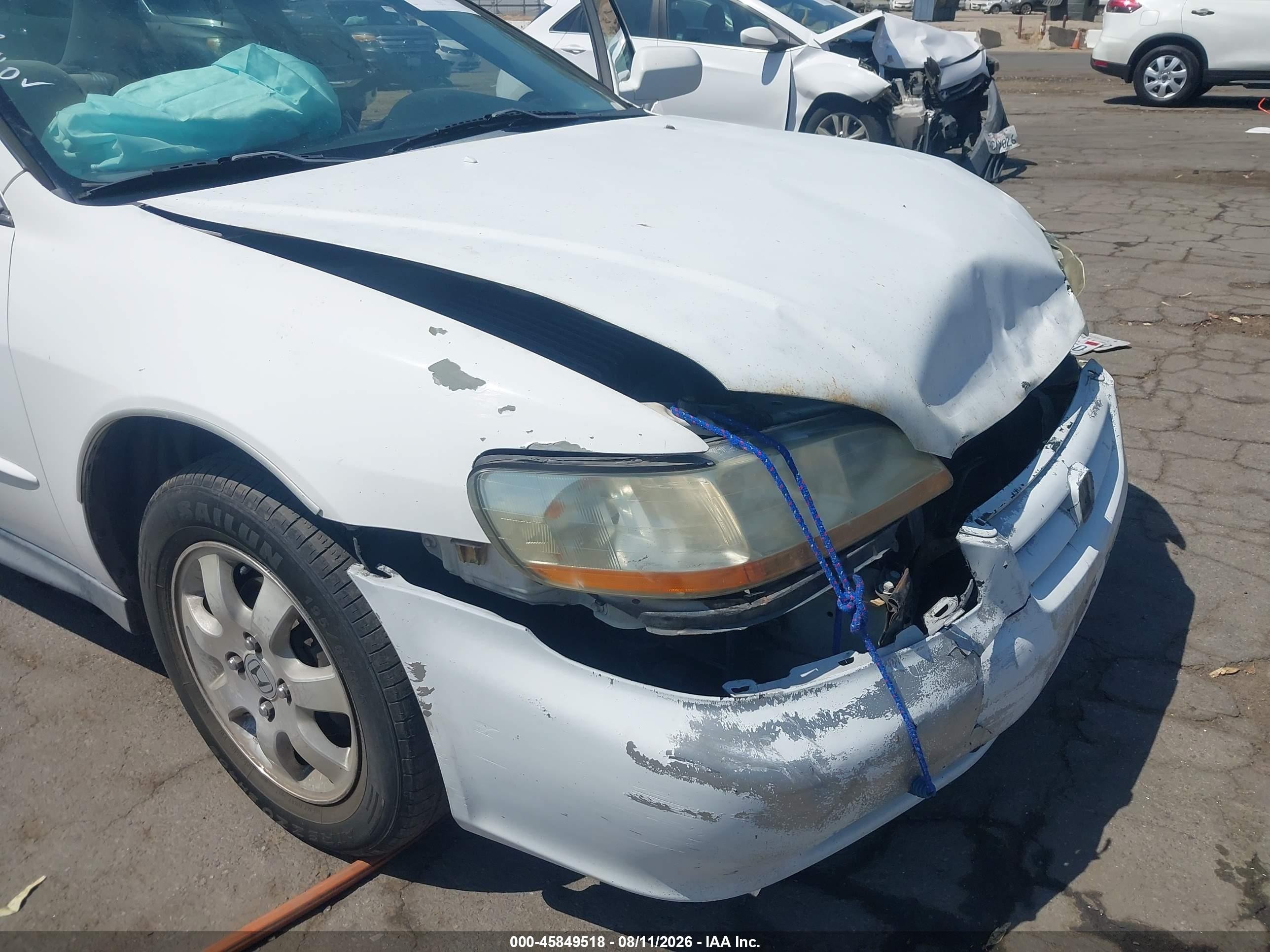 2001 Honda Accord 2.3 Lx White vin: 3HGCG66501G710075
