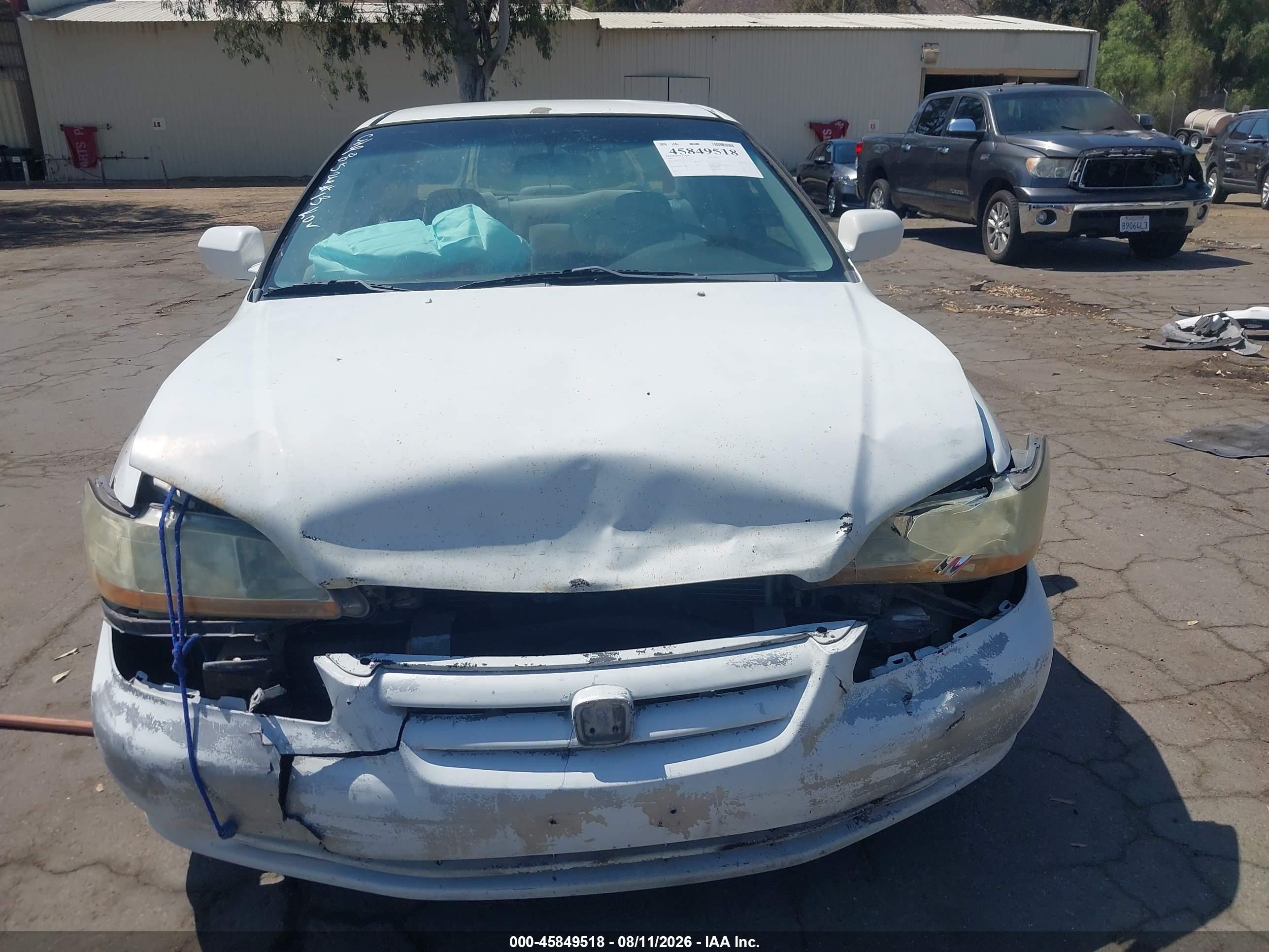 2001 Honda Accord 2.3 Lx White vin: 3HGCG66501G710075