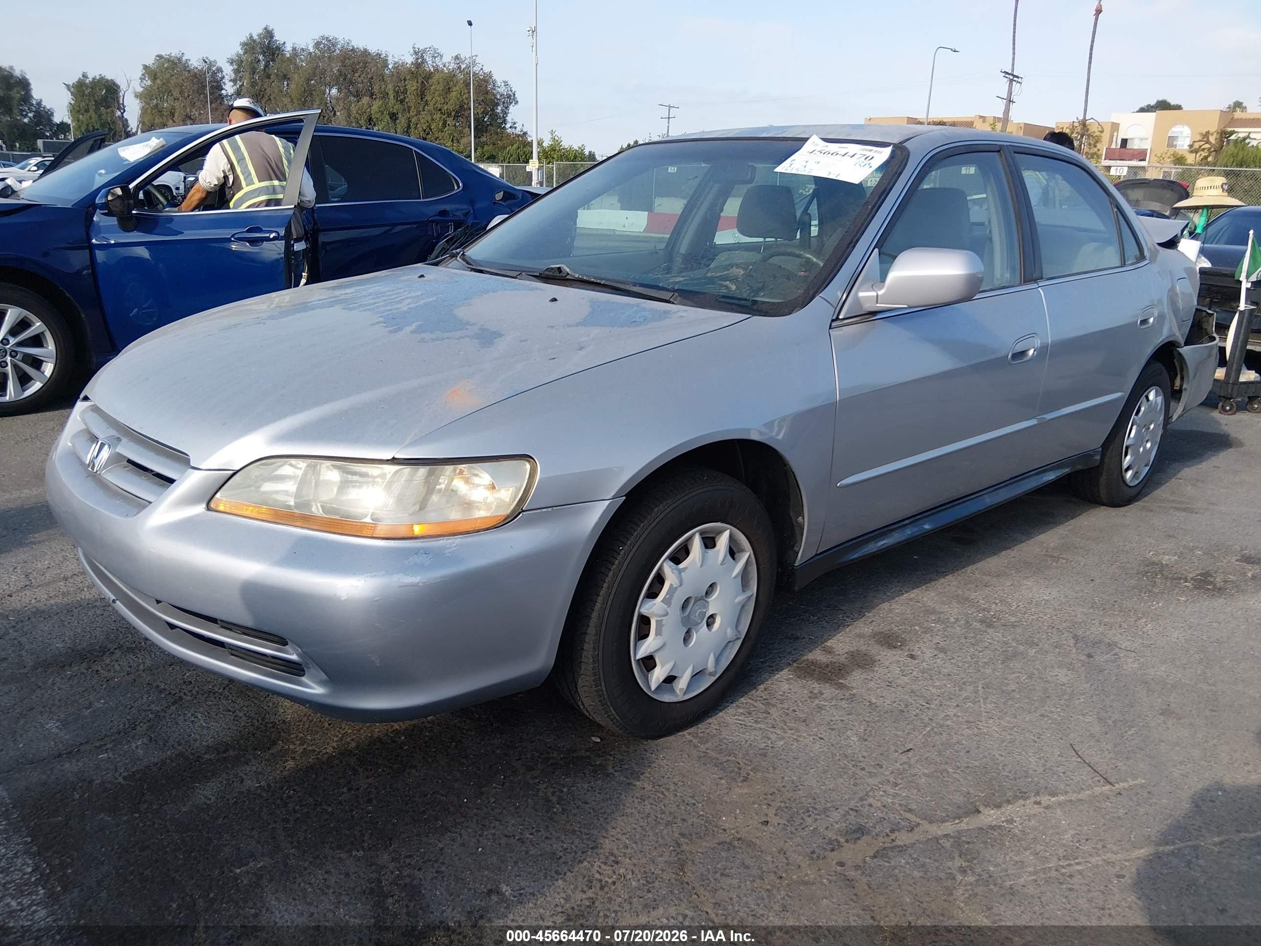 2002 Honda Accord 2.3 Lx Silver vin: 3HGCG66502G703001