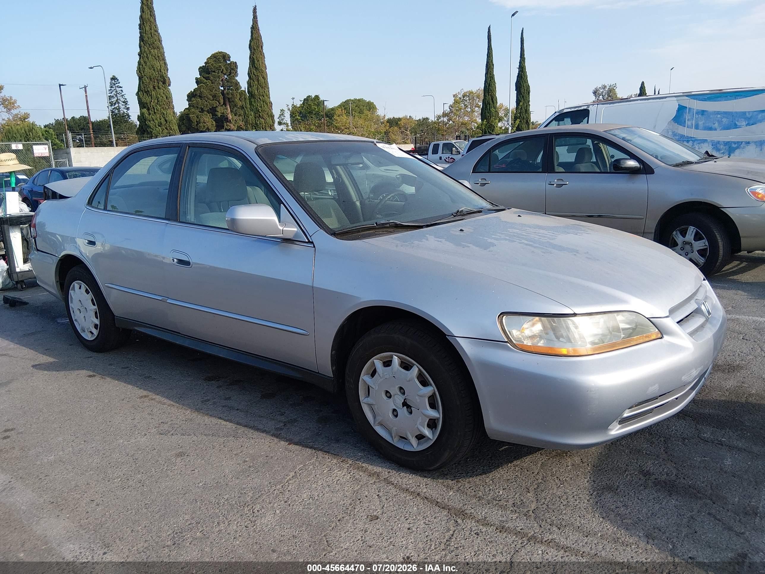 2002 Honda Accord 2.3 Lx Silver vin: 3HGCG66502G703001