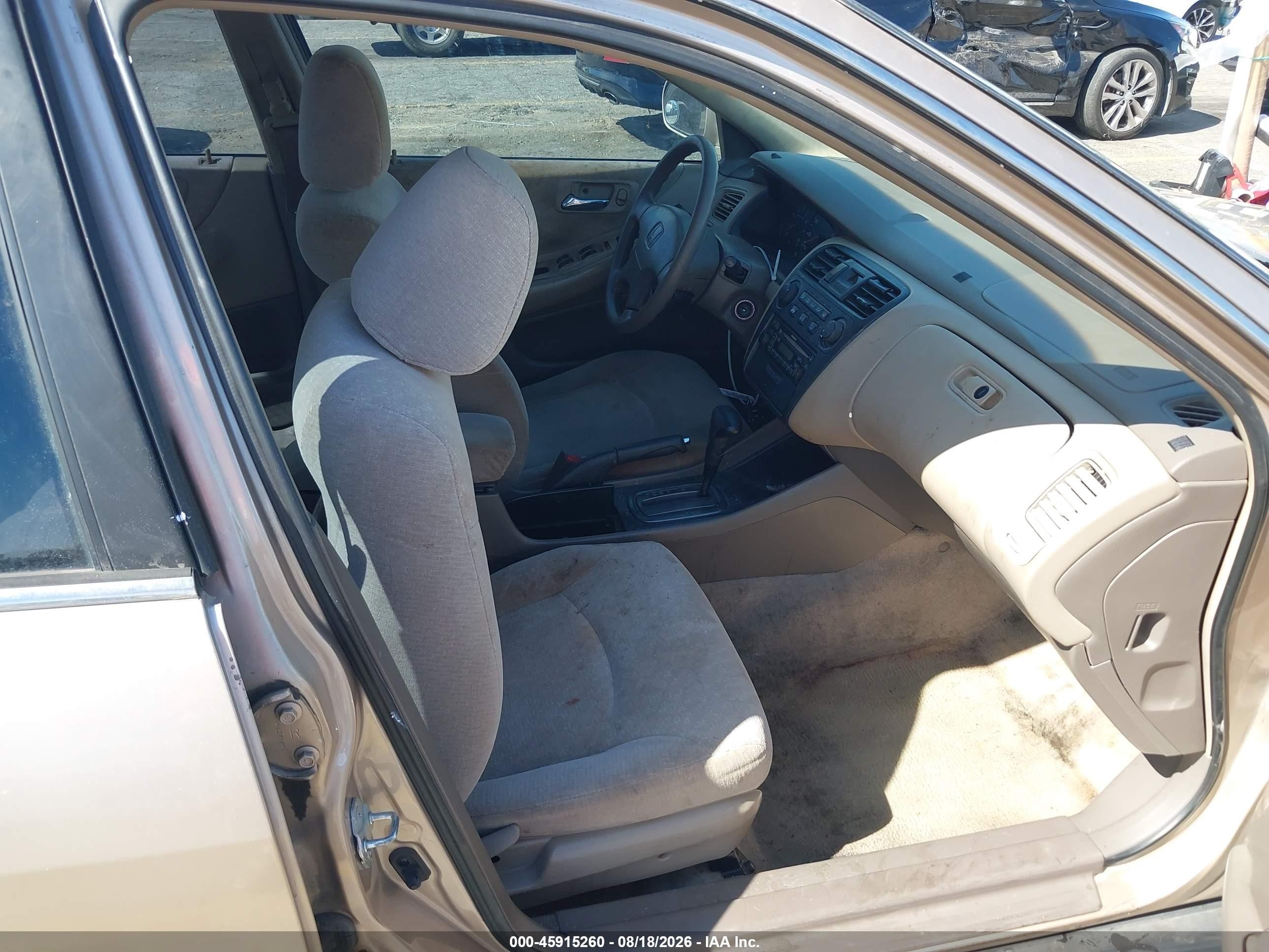 2001 Honda Accord 2.3 Lx Gold vin: 3HGCG66521G711633