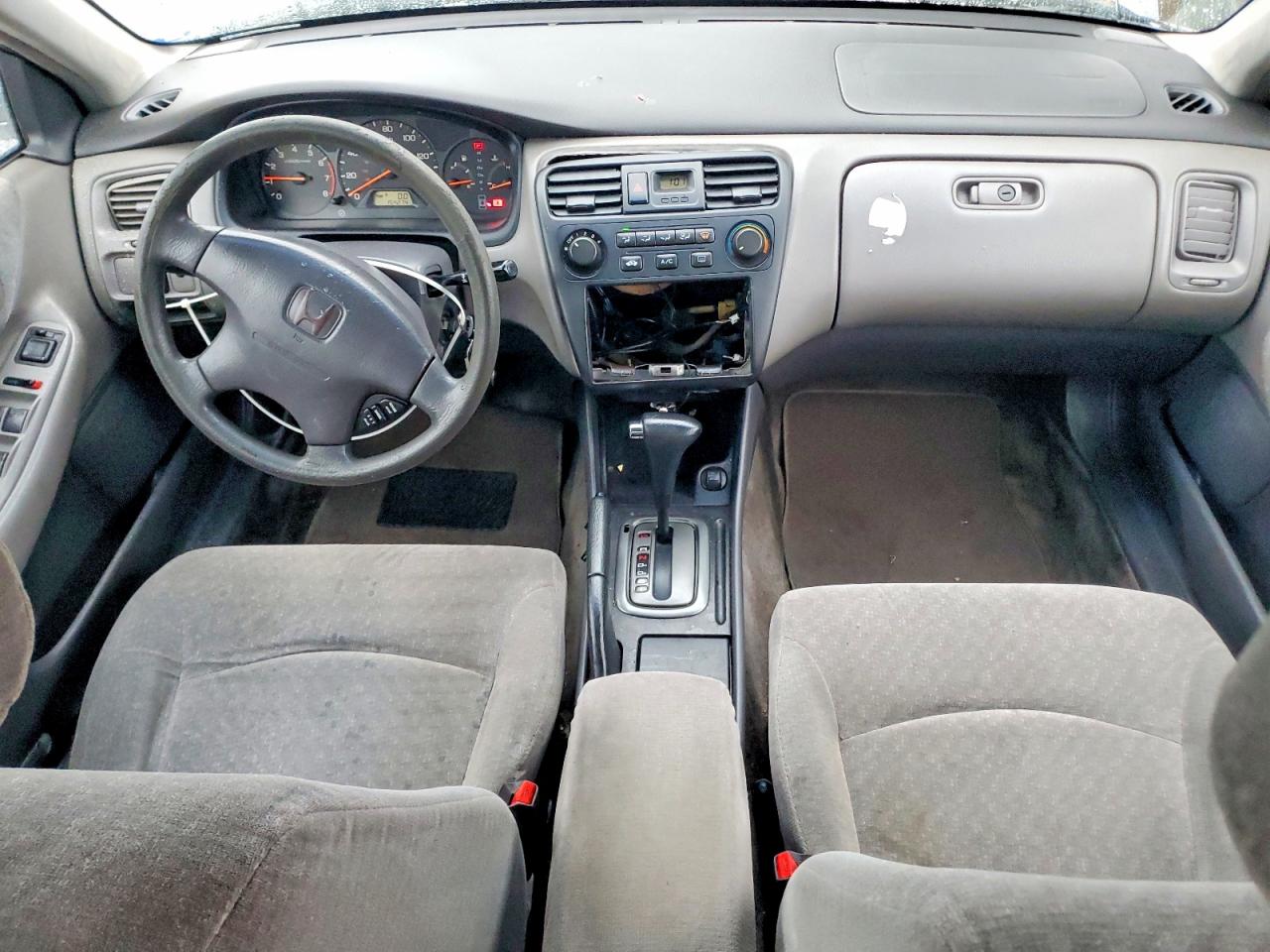 2002 Honda Accord Lx Серебряный vin: 3HGCG66522G701119