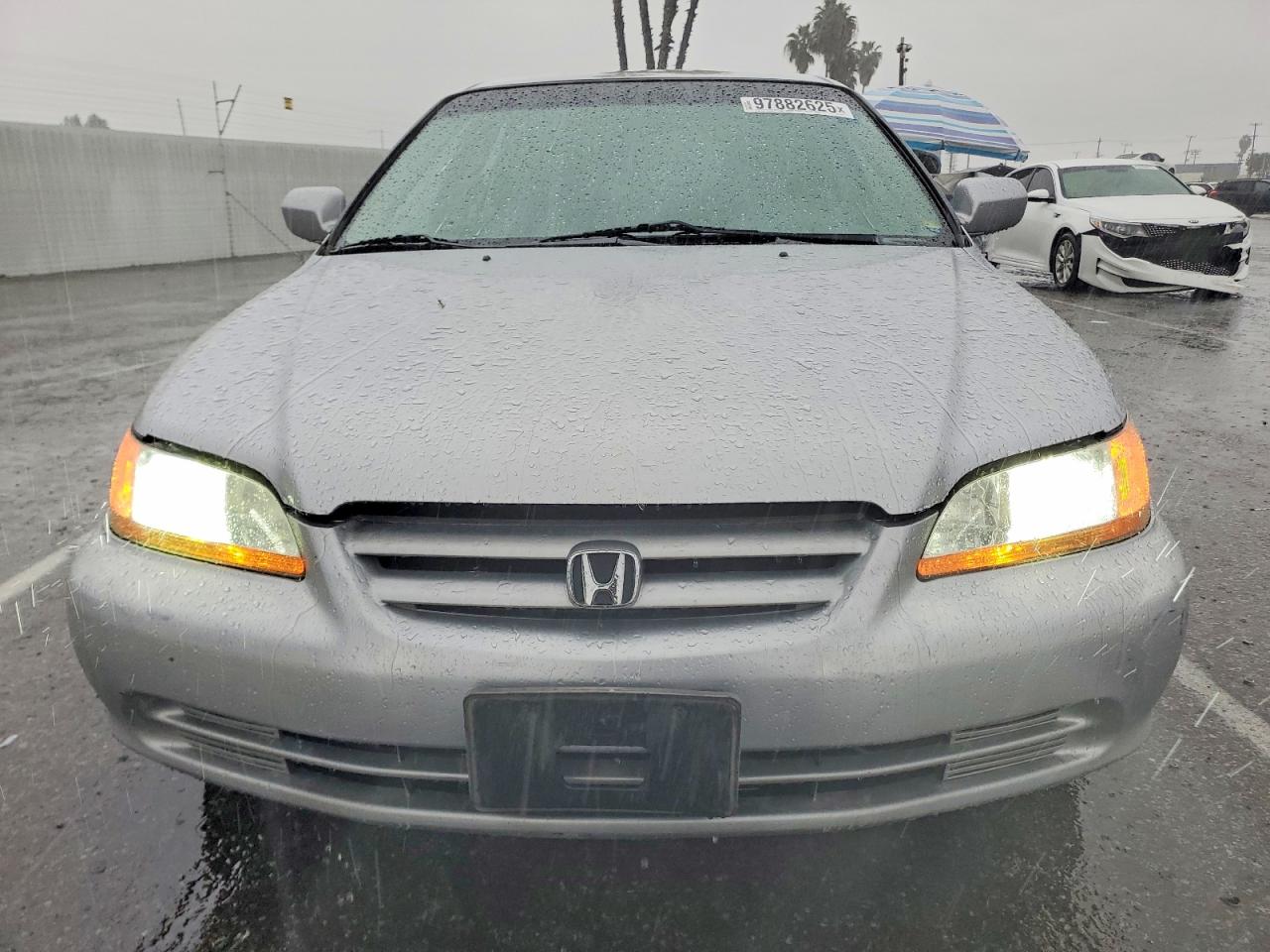 2002 Honda Accord Lx Серебряный vin: 3HGCG66522G701119