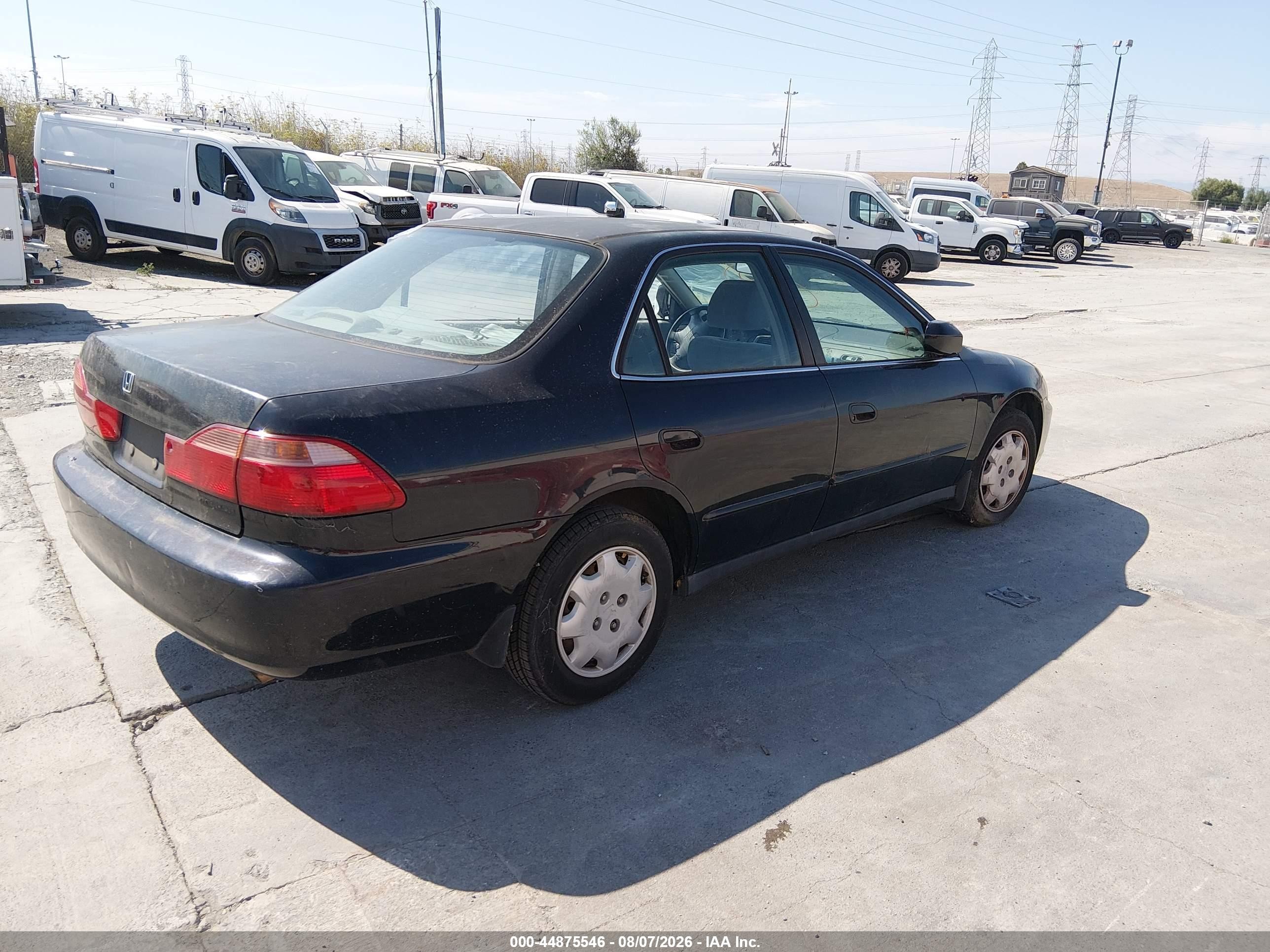 2000 Honda Accord 2.3 Lx Black vin: 3HGCG6652YG705910