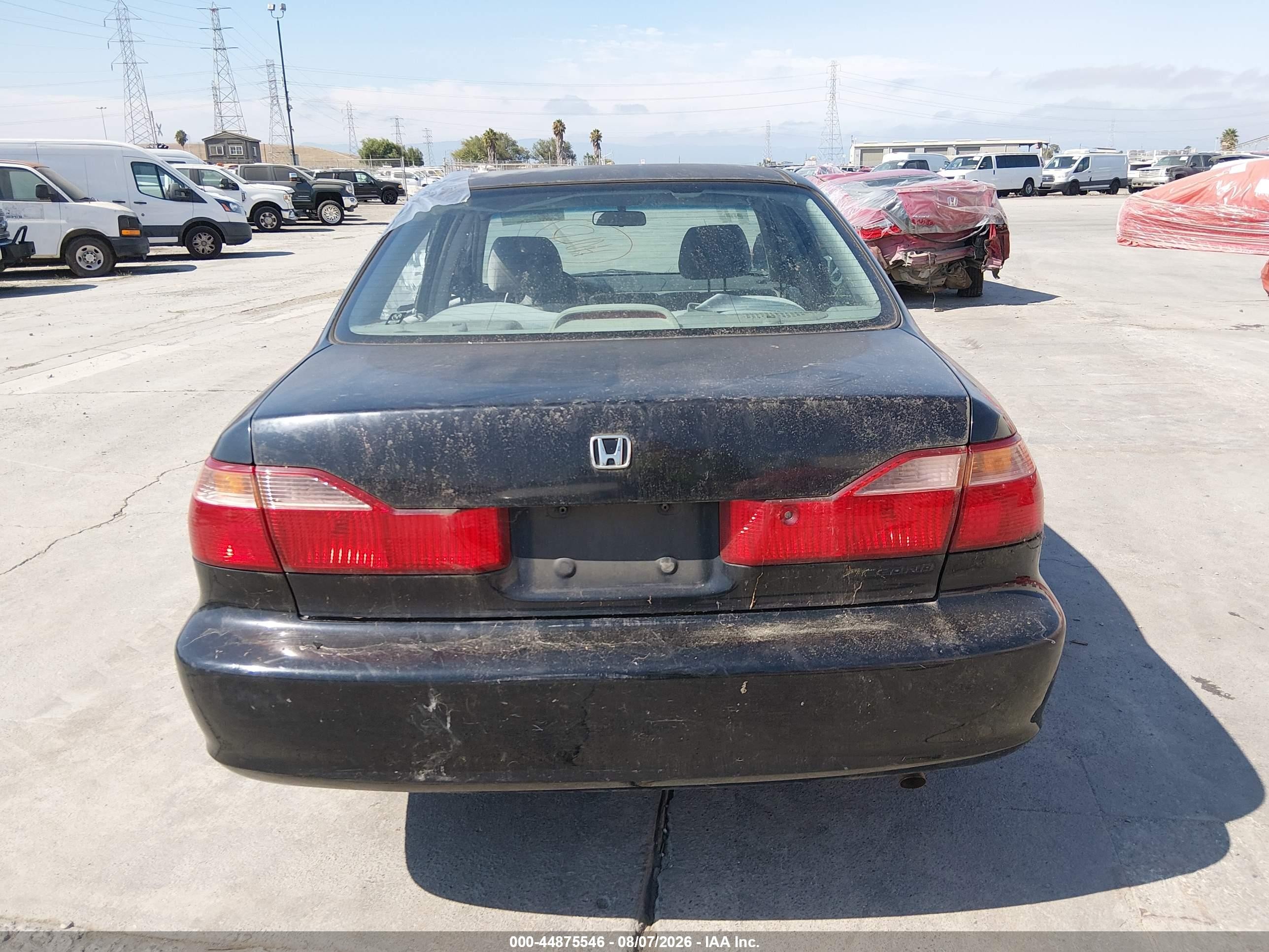 2000 Honda Accord 2.3 Lx Black vin: 3HGCG6652YG705910