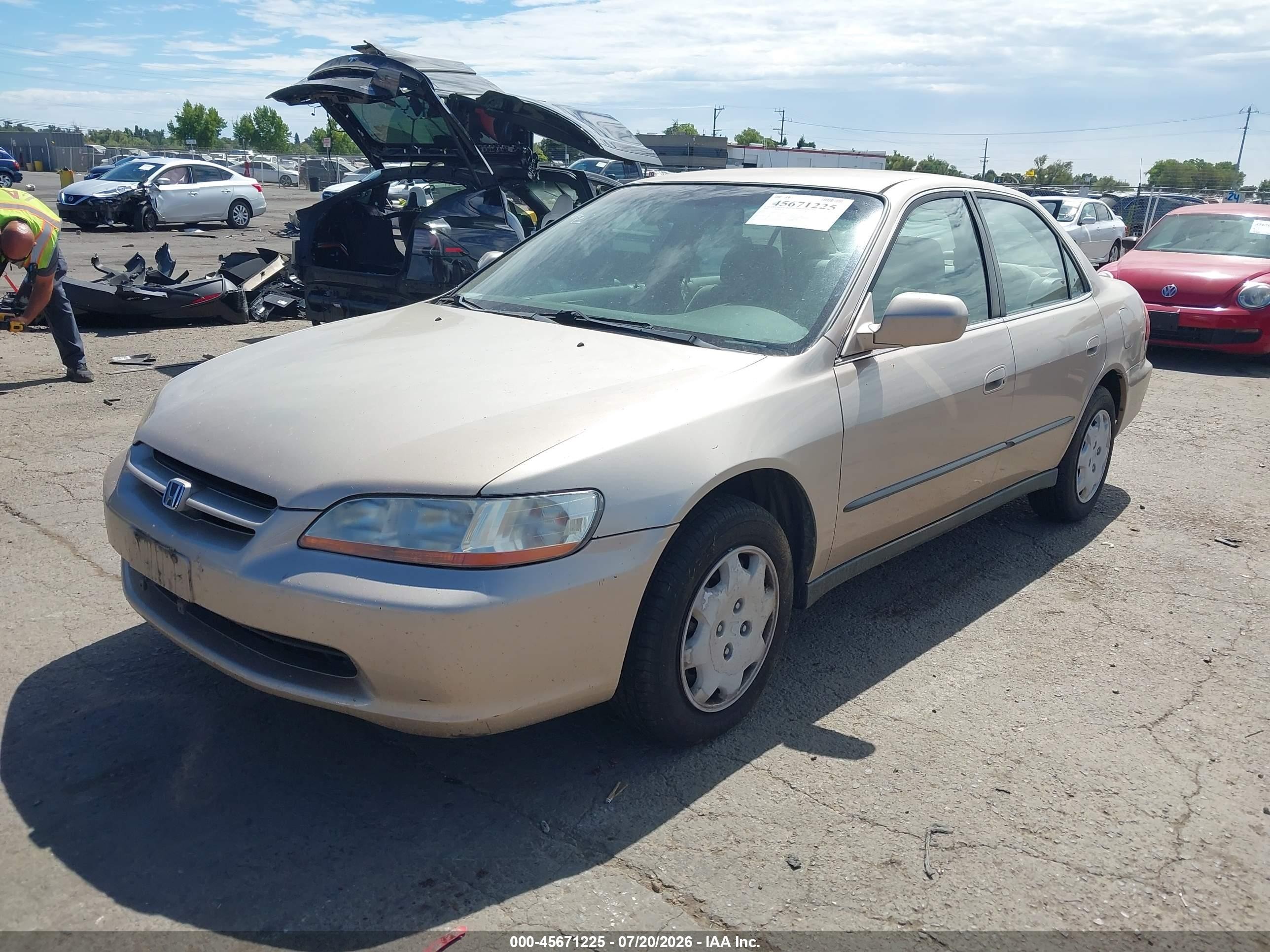 2000 Honda Accord 2.3 Lx Gold vin: 3HGCG6654YG703740
