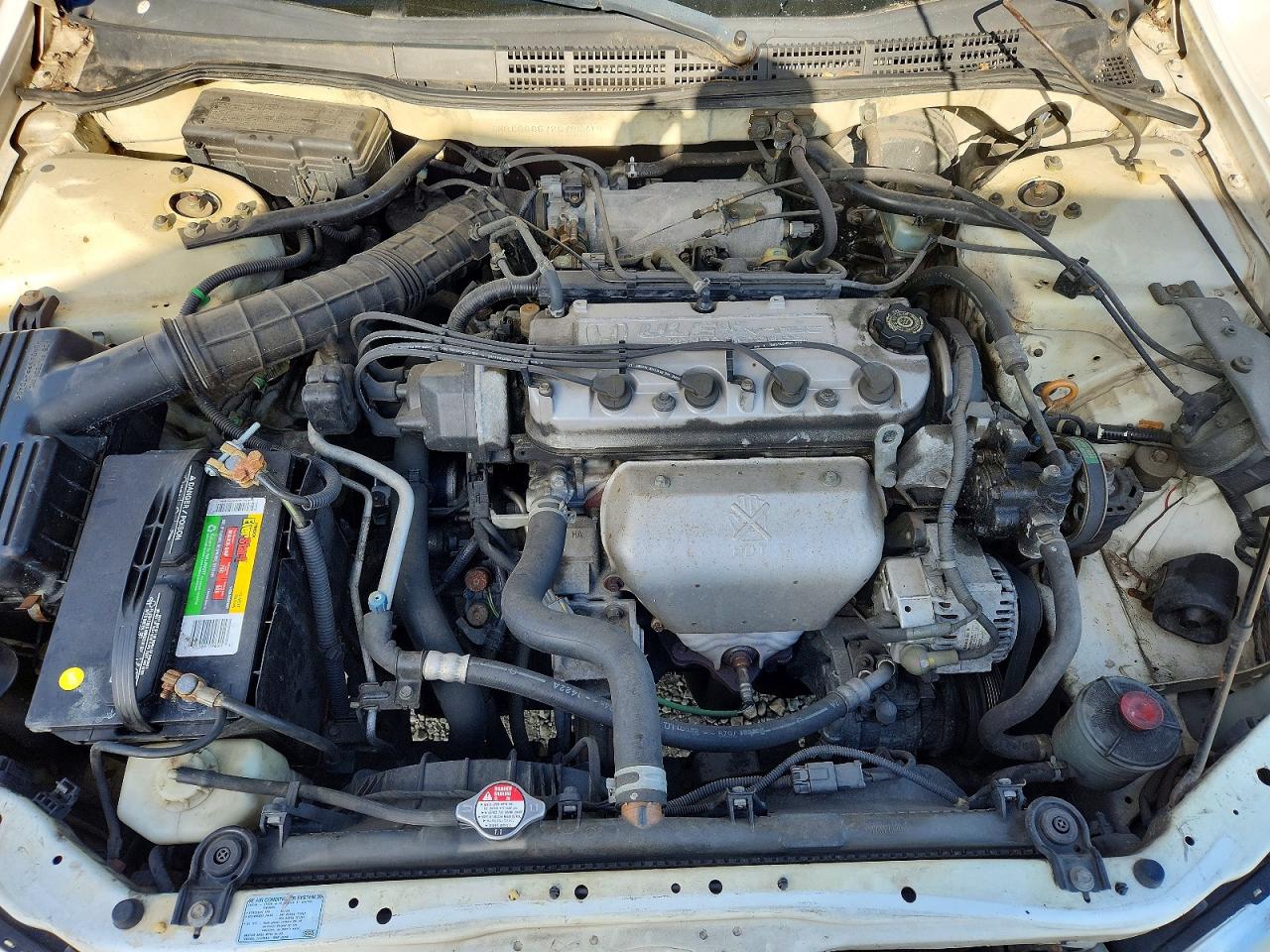 2002 Honda Accord Lx Белый vin: 3HGCG66572G706719