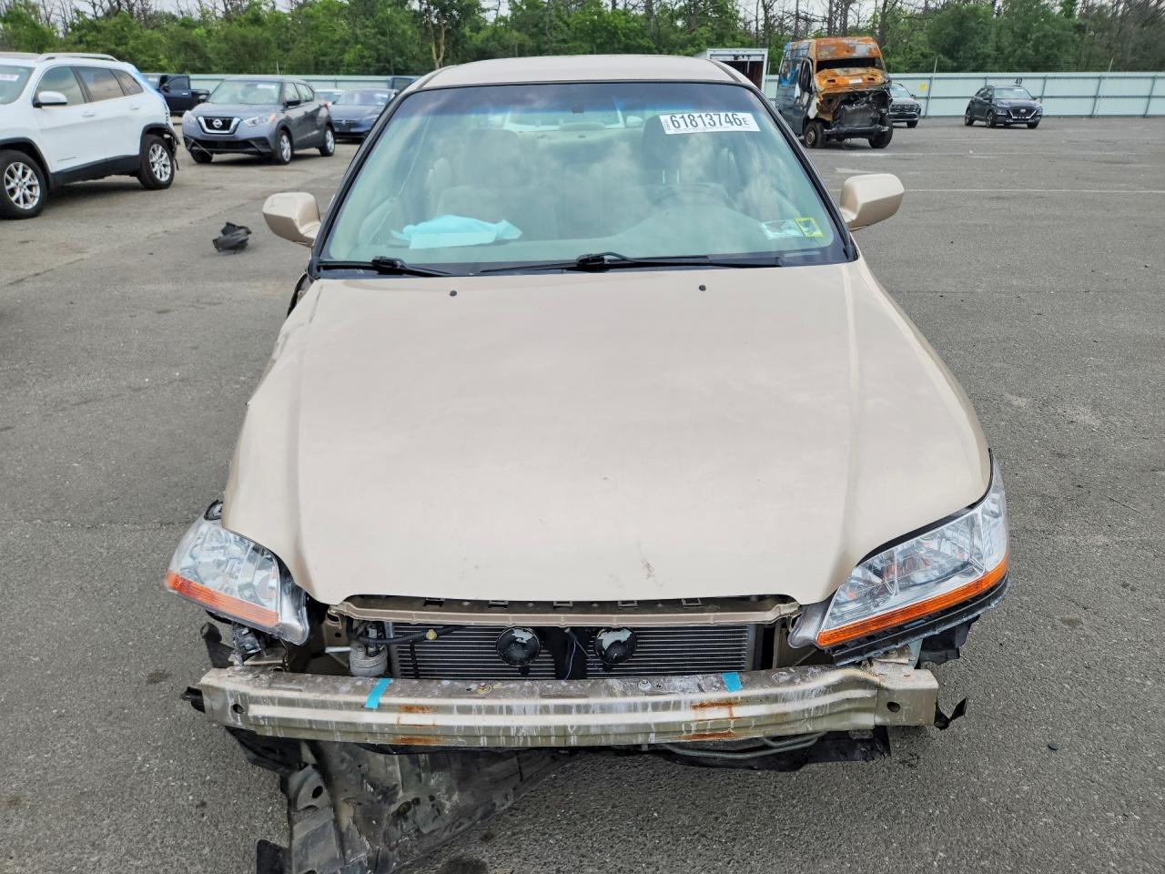 2002 Honda Accord Lx Tan vin: 3HGCG66582G707300