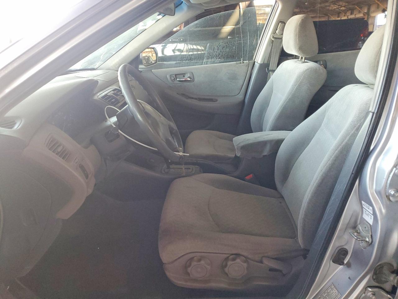 2001 Honda Accord Lx Silver vin: 3HGCG66591G713458