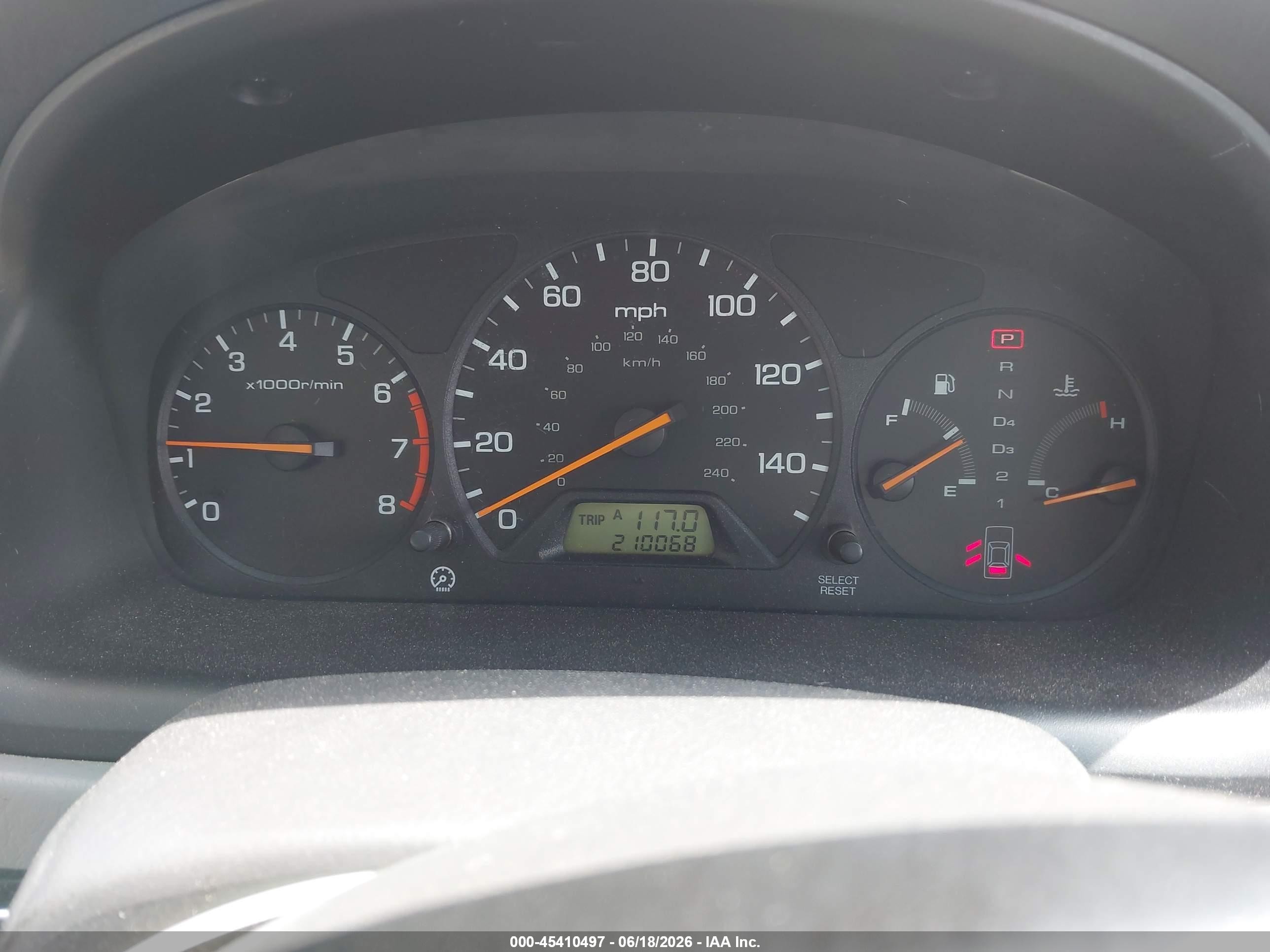 2002 Honda Accord 2.3 Lx Серебряный vin: 3HGCG66592G707032