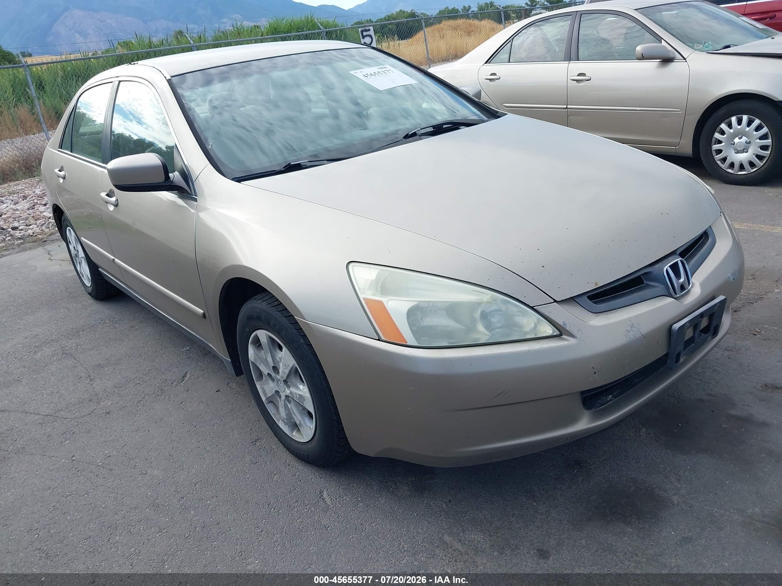 2003 Honda Accord Sdn Lx Silver vin: 3HGCM56323G703858