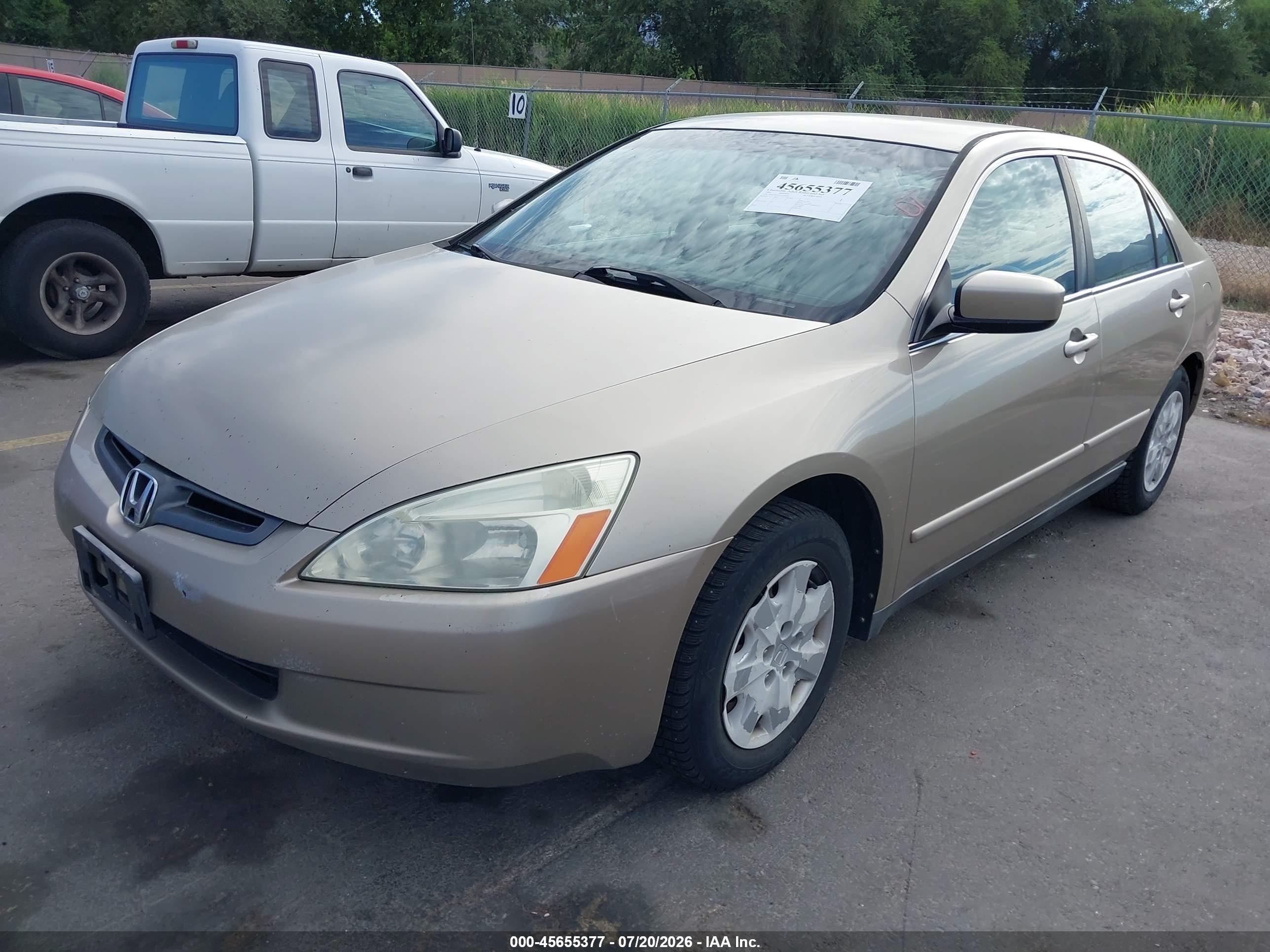 2003 Honda Accord Sdn Lx Silver vin: 3HGCM56323G703858