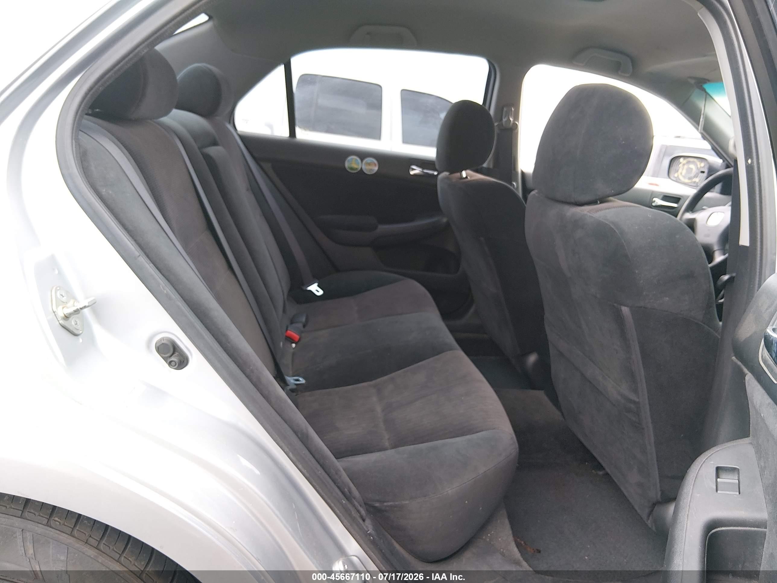2003 Honda Accord Sdn Lx Серый vin: 3HGCM56333G703710