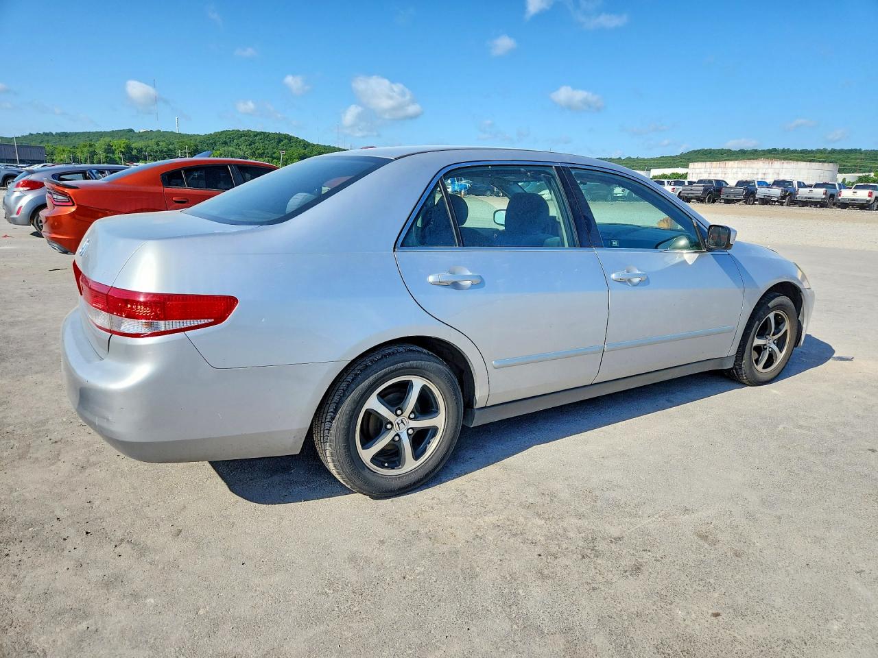 2003 Honda Accord Lx Silver vin: 3HGCM56333G703965