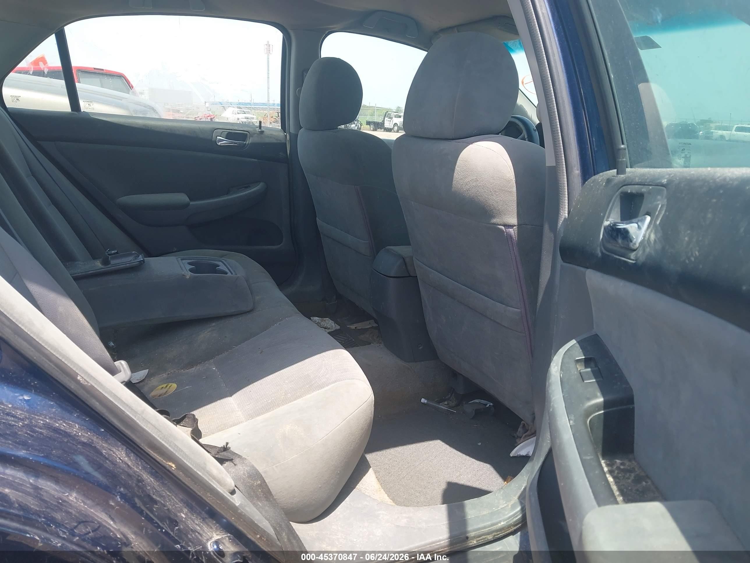 2004 Honda Accord 2.4 Lx Dark Blue vin: 3HGCM56334G707600