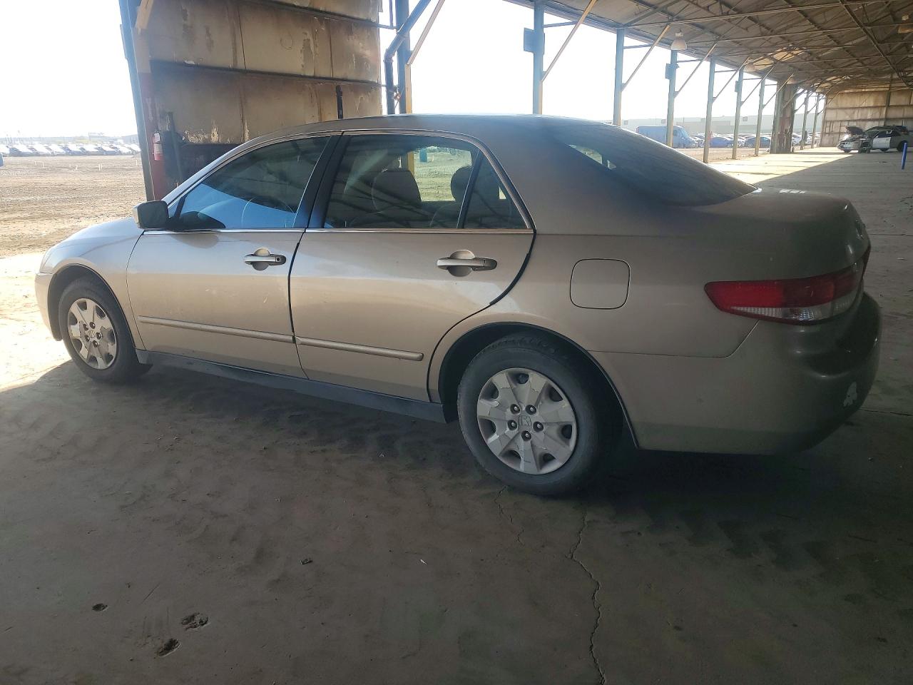 2003 Honda Accord Lx Tan vin: 3HGCM56353G704163