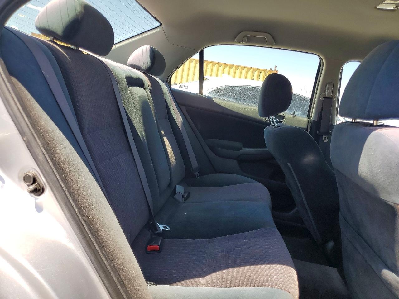 2003 Honda Accord Lx Silver vin: 3HGCM56363G701398