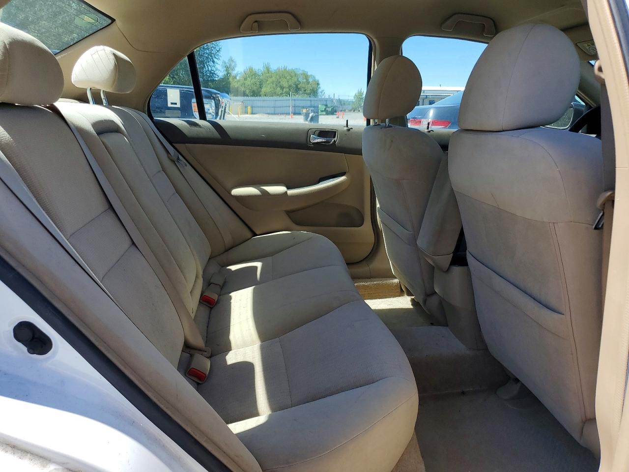 2003 Honda Accord Lx White vin: 3HGCM56363G713342