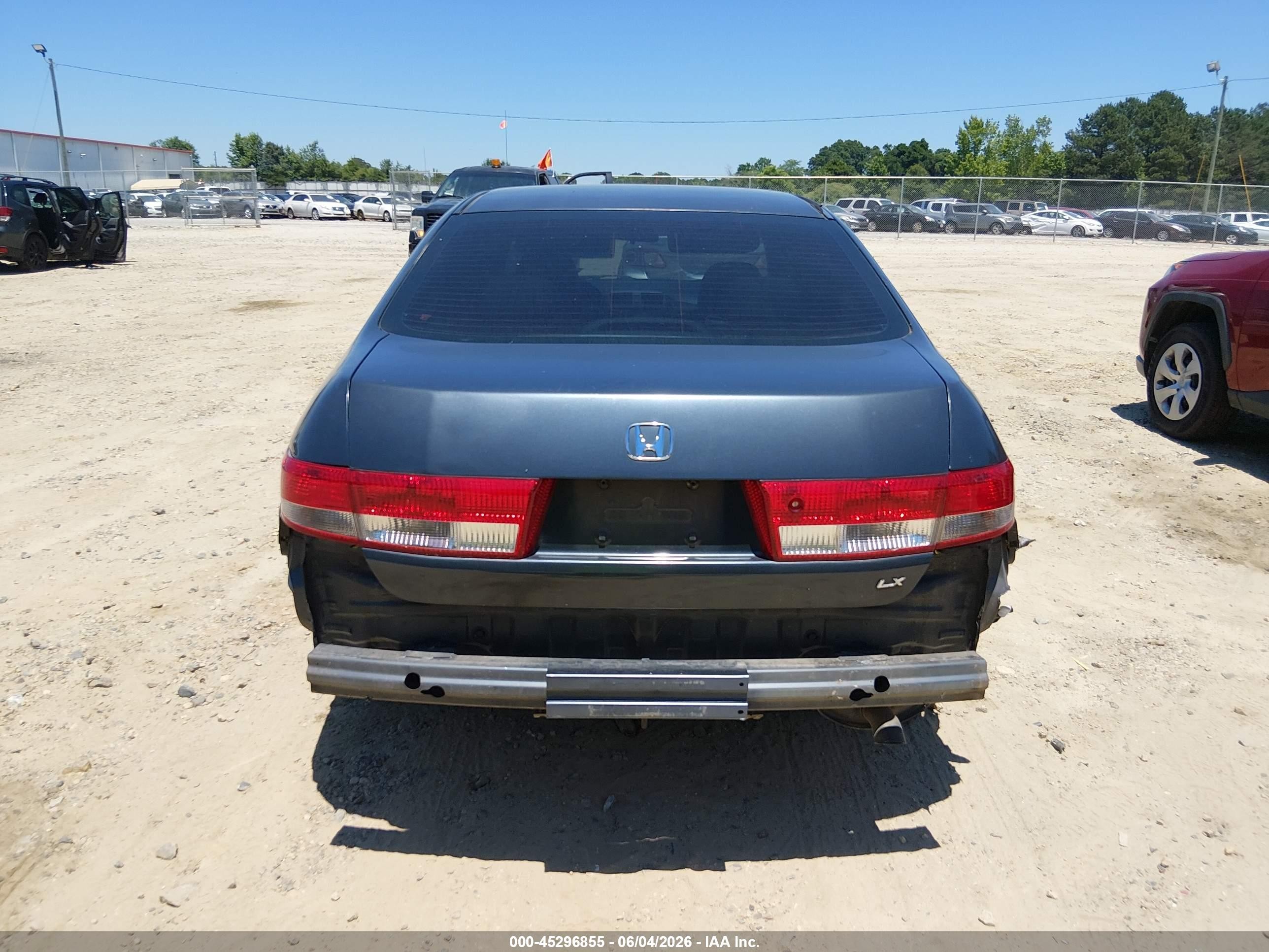 2004 Honda Accord 2.4 Lx Gray vin: 3HGCM56364G700611