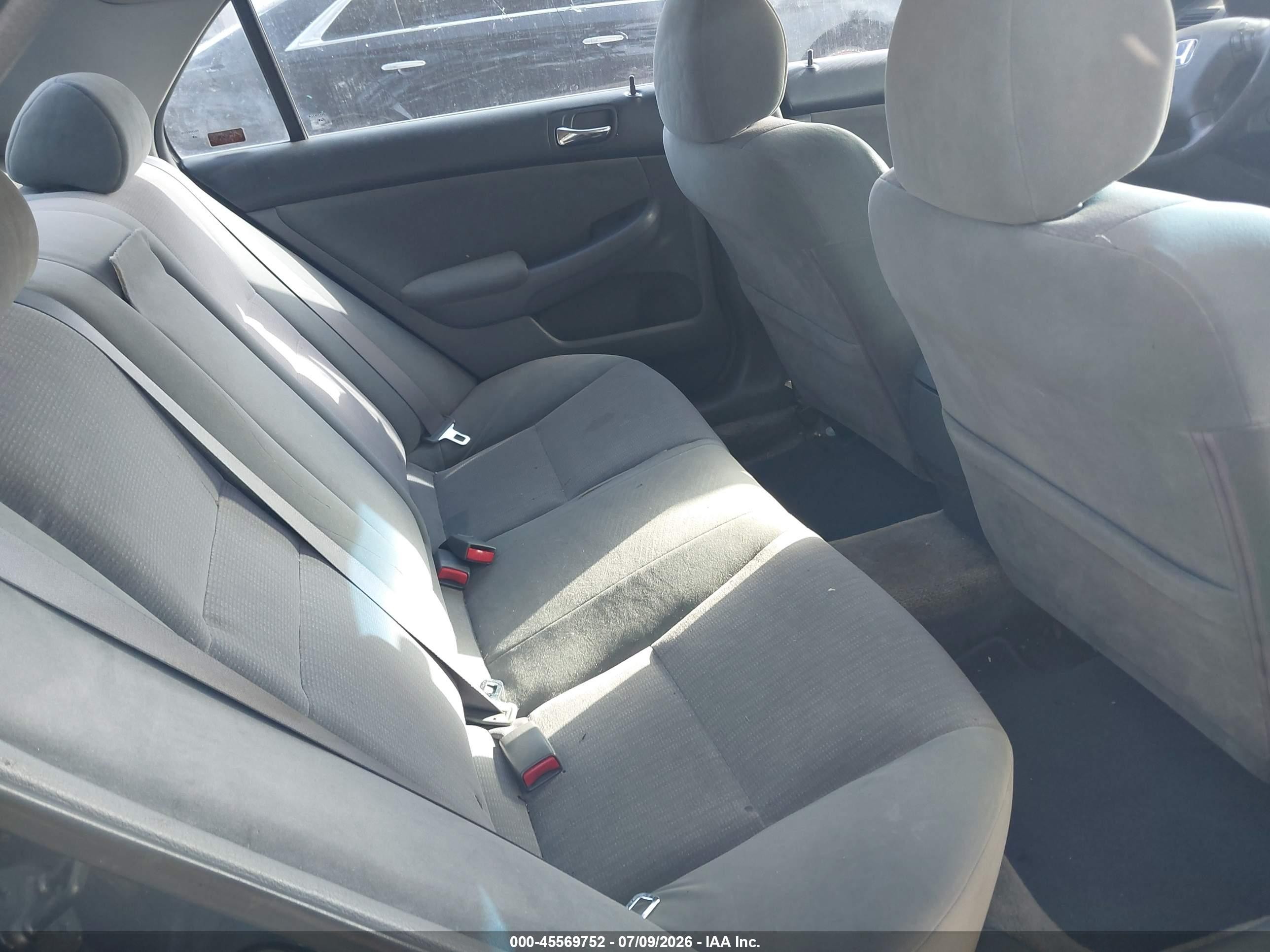 2004 Honda Accord 2.4 Lx Gray vin: 3HGCM56374G705171