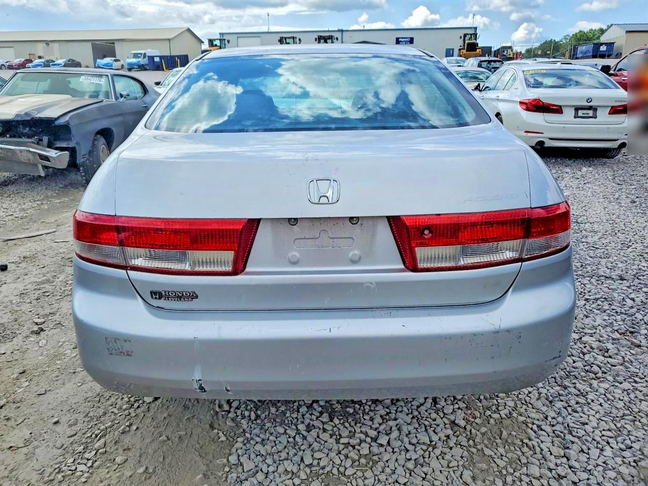 2003 Honda Accord Lx Silver vin: 3HGCM56383G706652