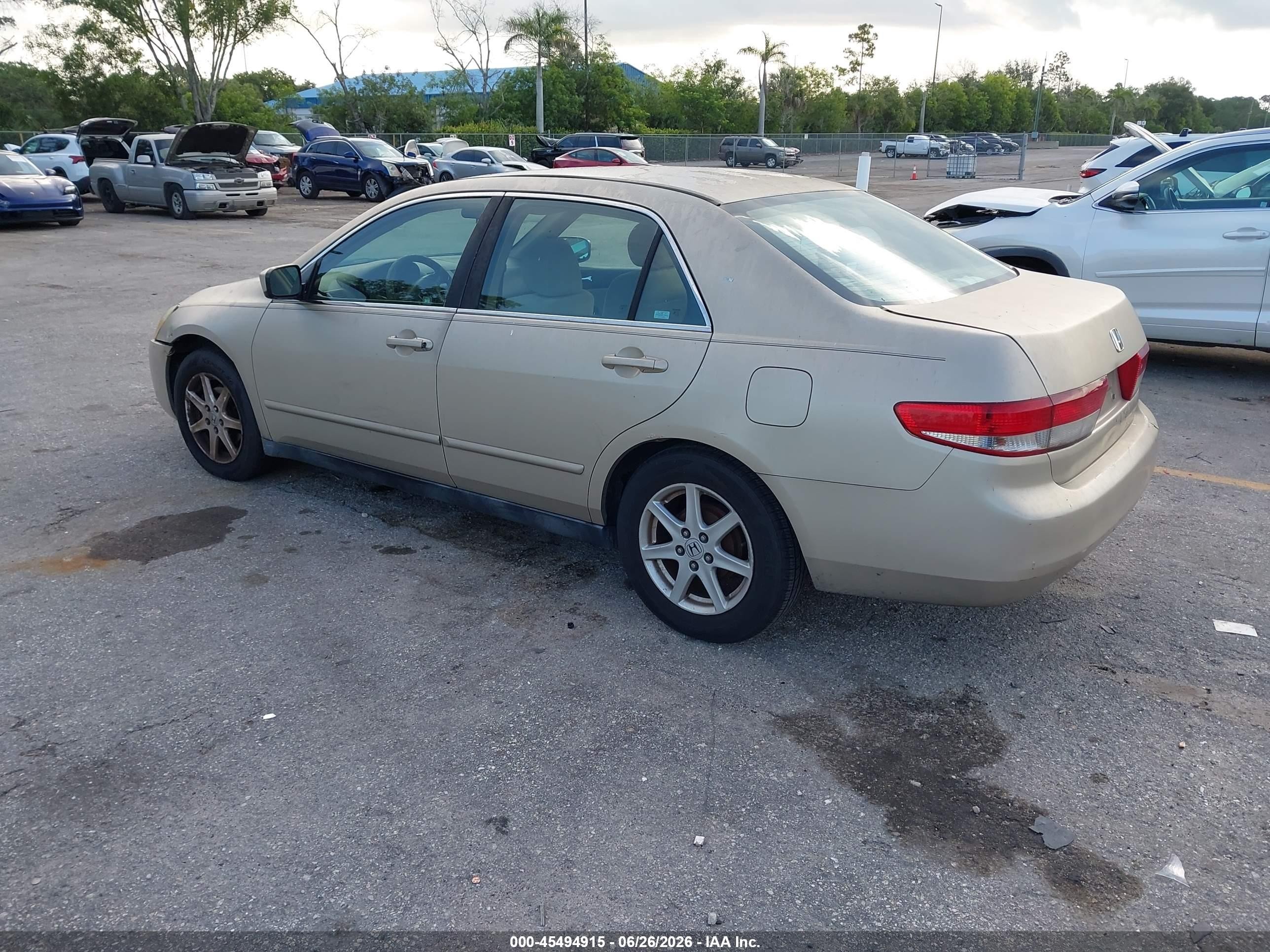 2003 Honda Accord Sdn Lx Gold vin: 3HGCM56393G710368