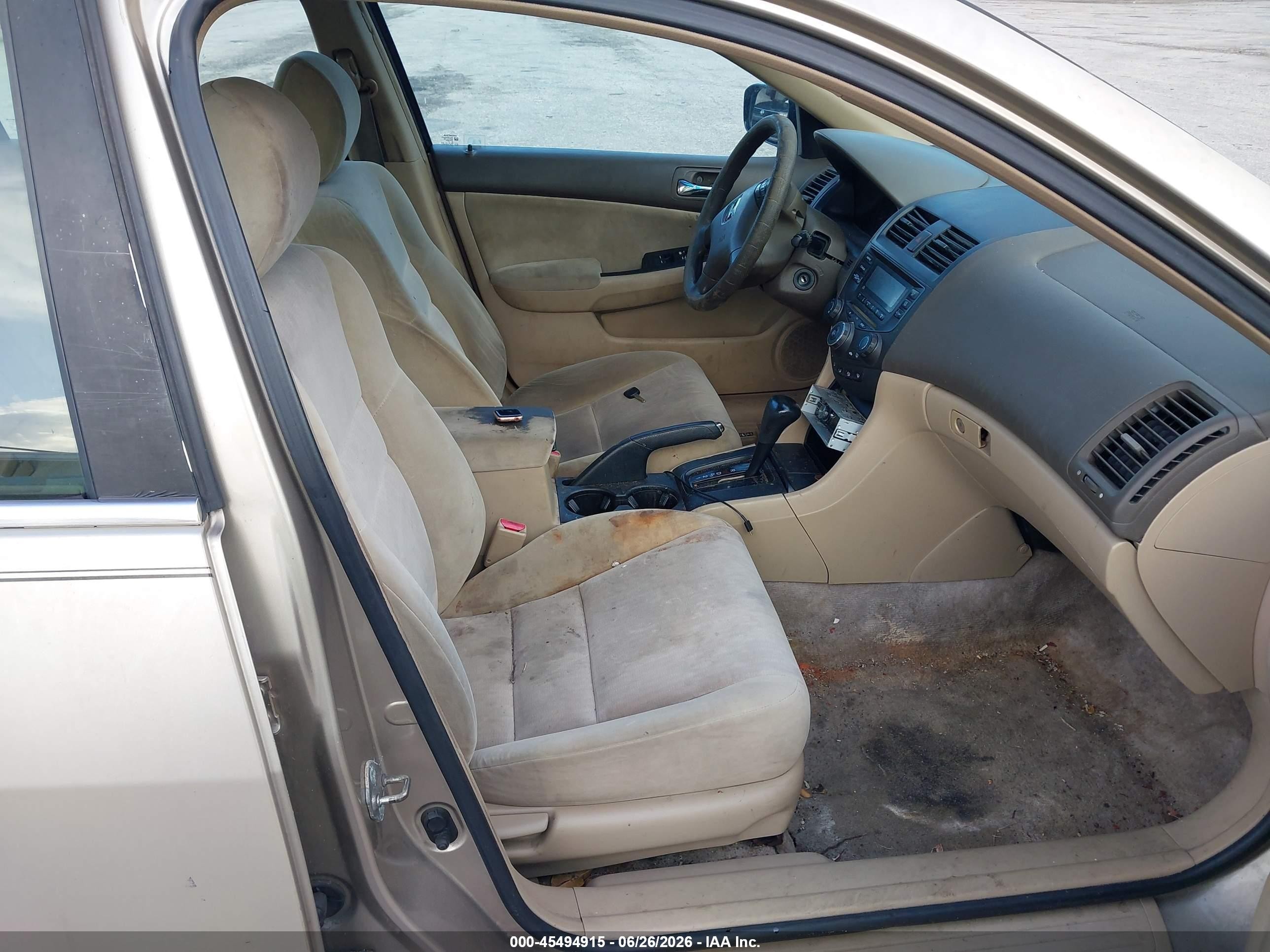 2003 Honda Accord Sdn Lx Gold vin: 3HGCM56393G710368