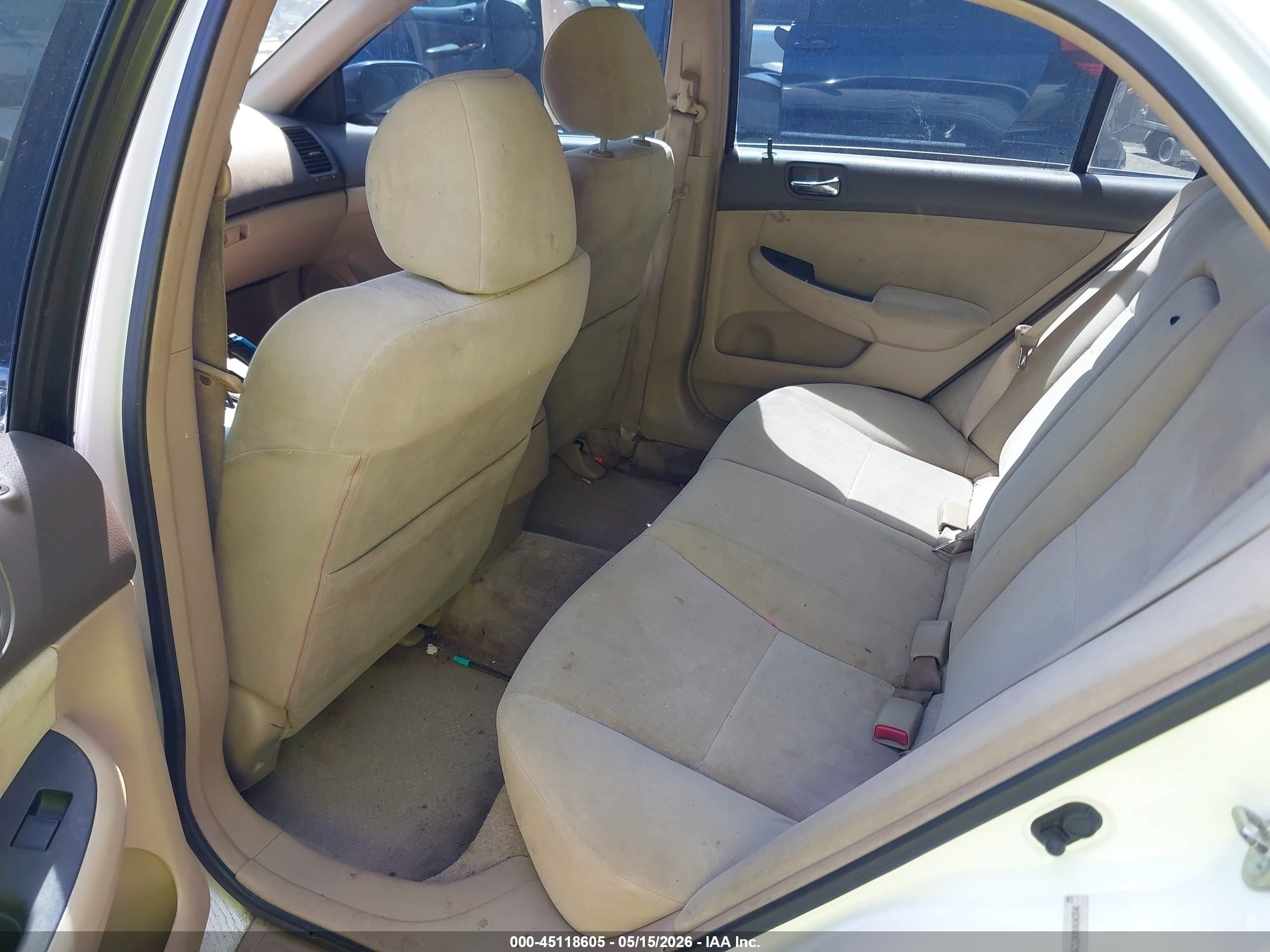2003 Honda Accord 2.4 Lx White vin: 3HGCM56393G712184
