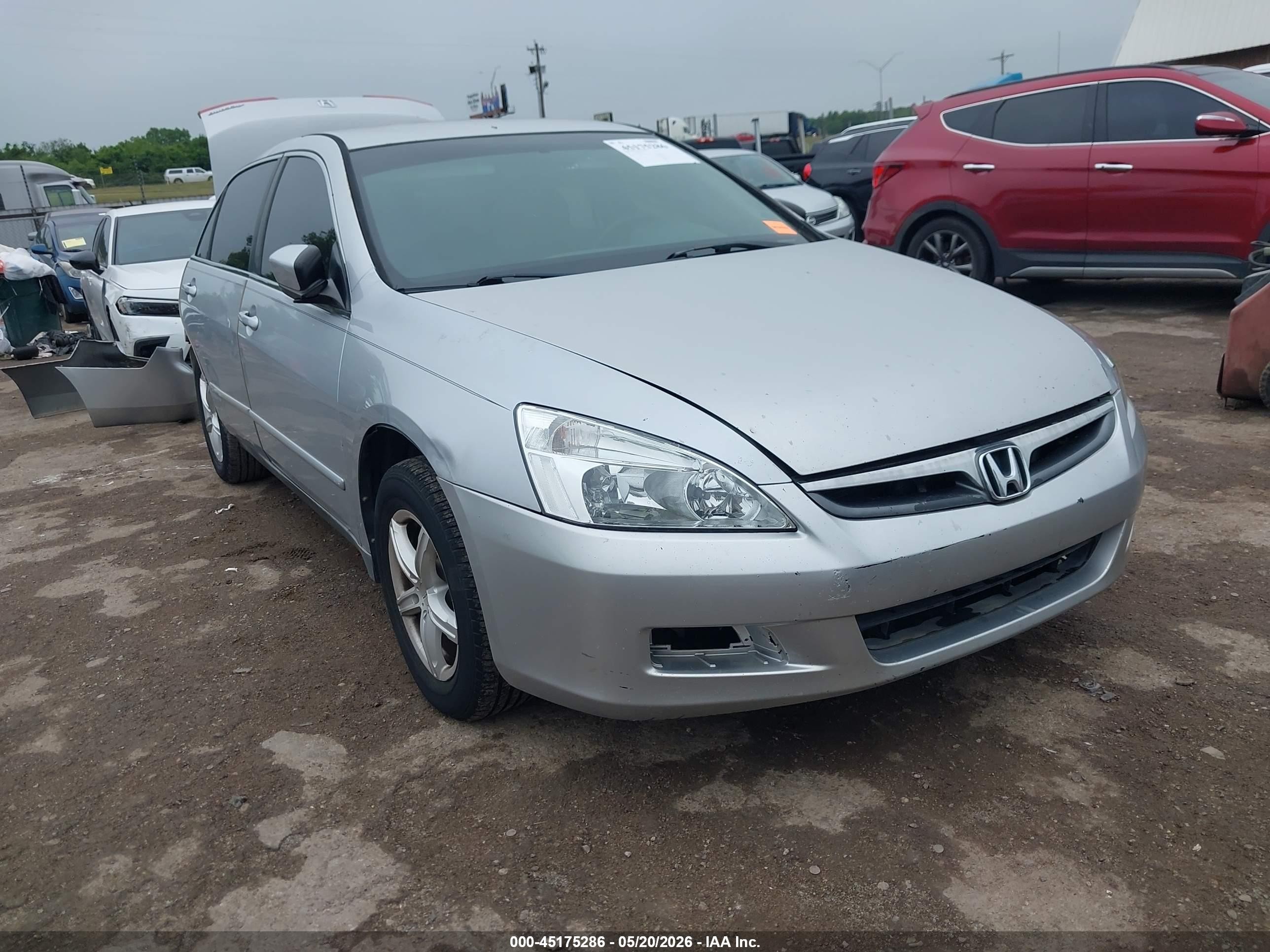 2004 Honda Accord 2.4 Lx Silver vin: 3HGCM56394G704023