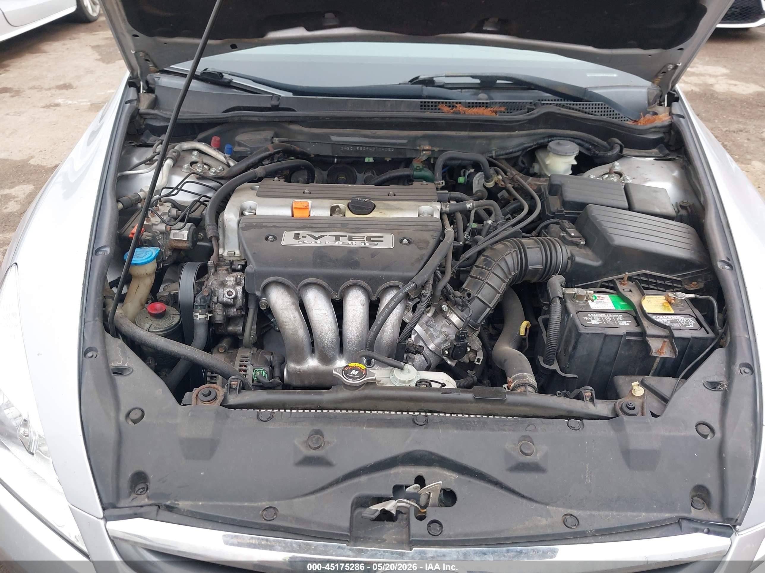 2004 Honda Accord 2.4 Lx Silver vin: 3HGCM56394G704023