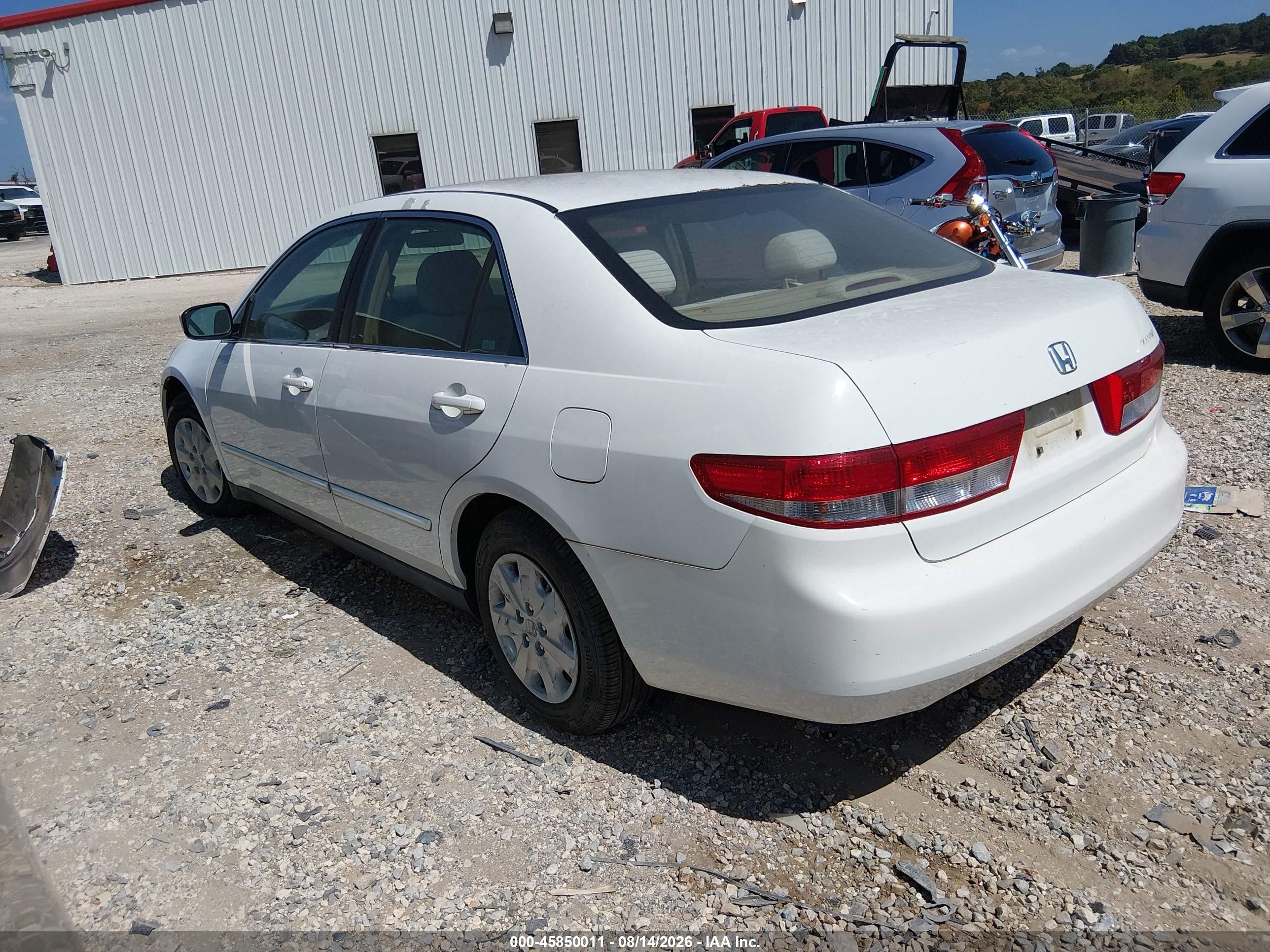 2003 Honda Accord 2.4 Lx Белый vin: 3HGCM563X3G704272