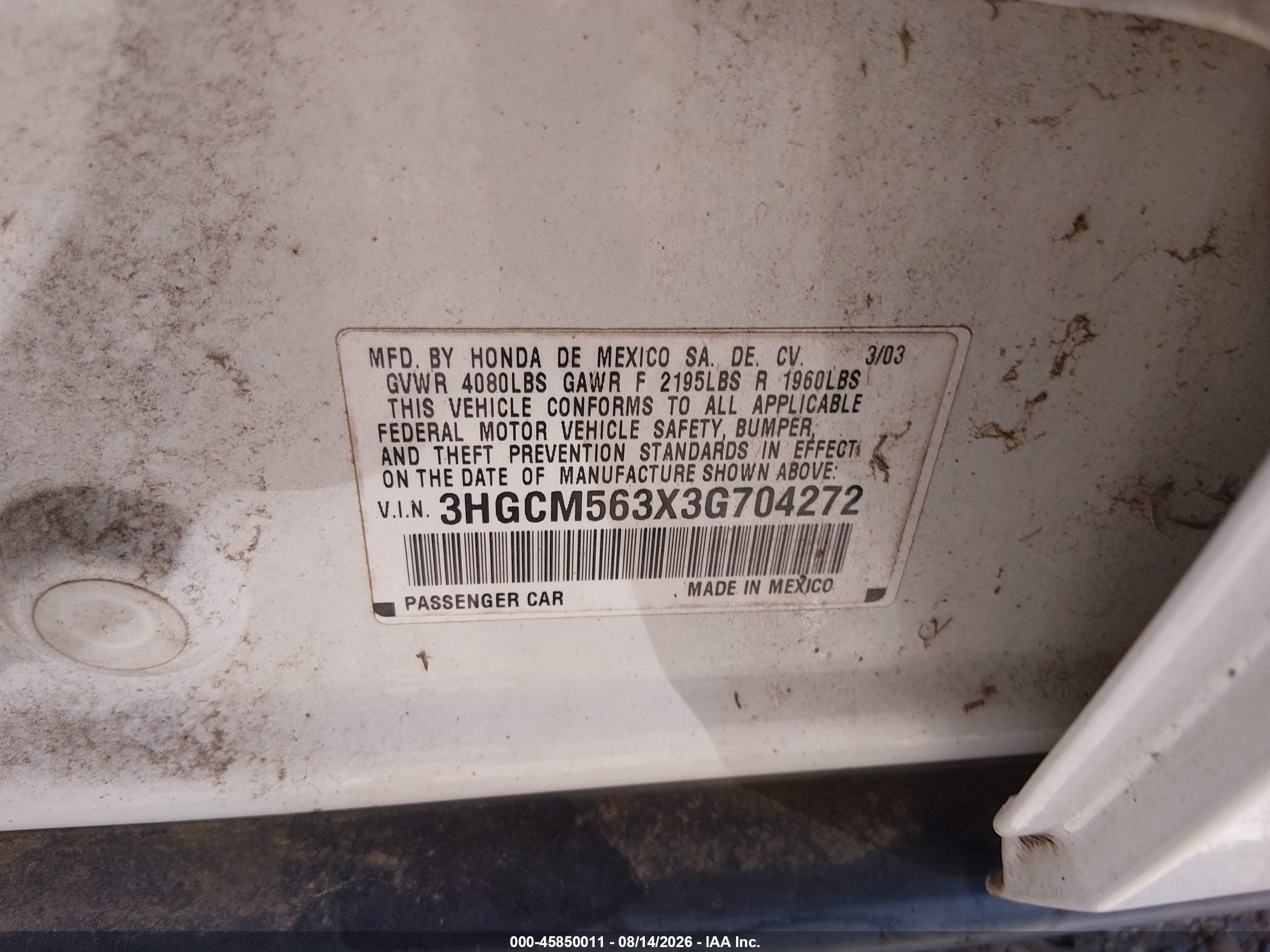 2003 Honda Accord 2.4 Lx Белый vin: 3HGCM563X3G704272