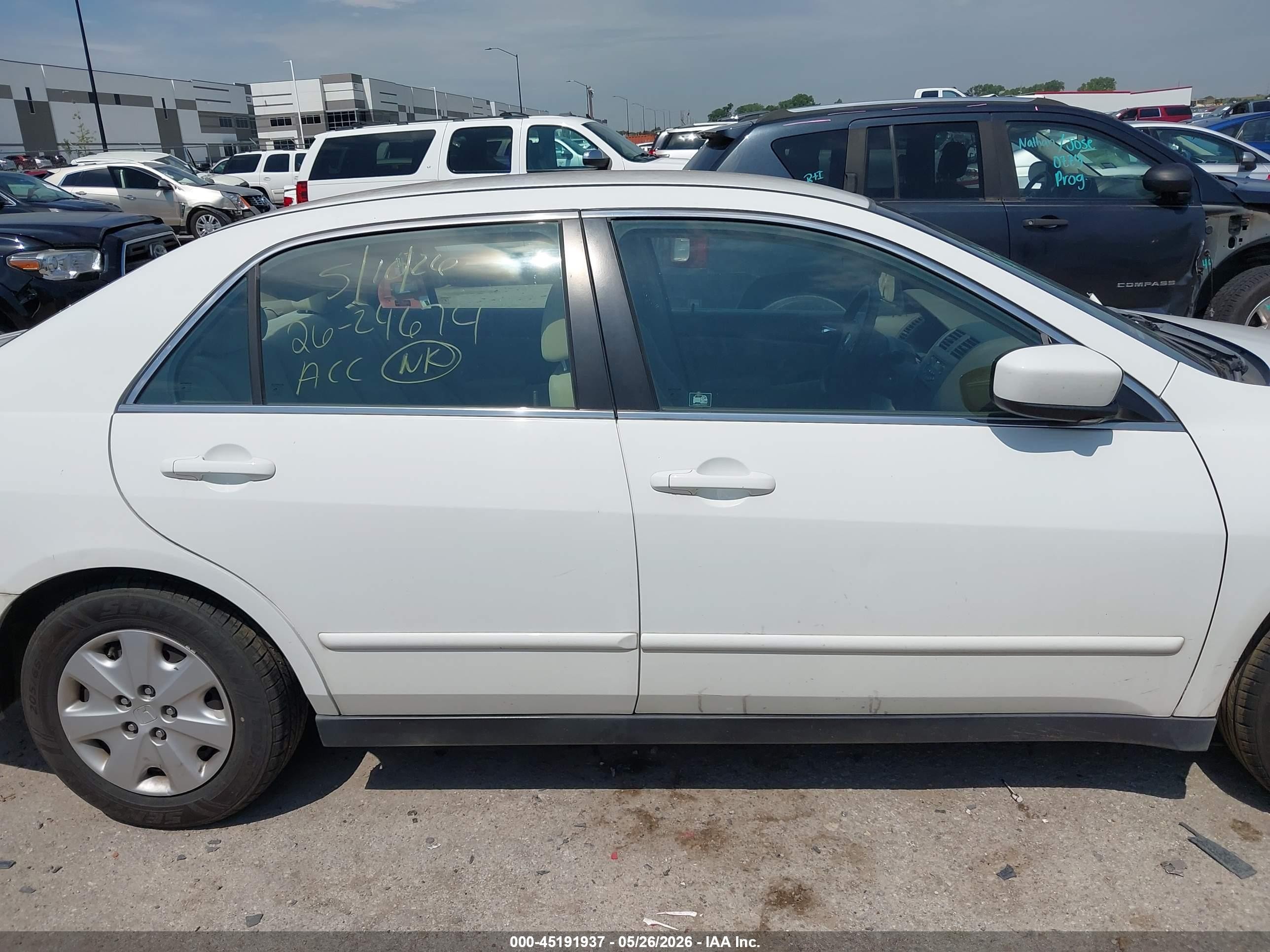 2003 Honda Accord 2.4 Lx White vin: 3HGCM563X3G706703
