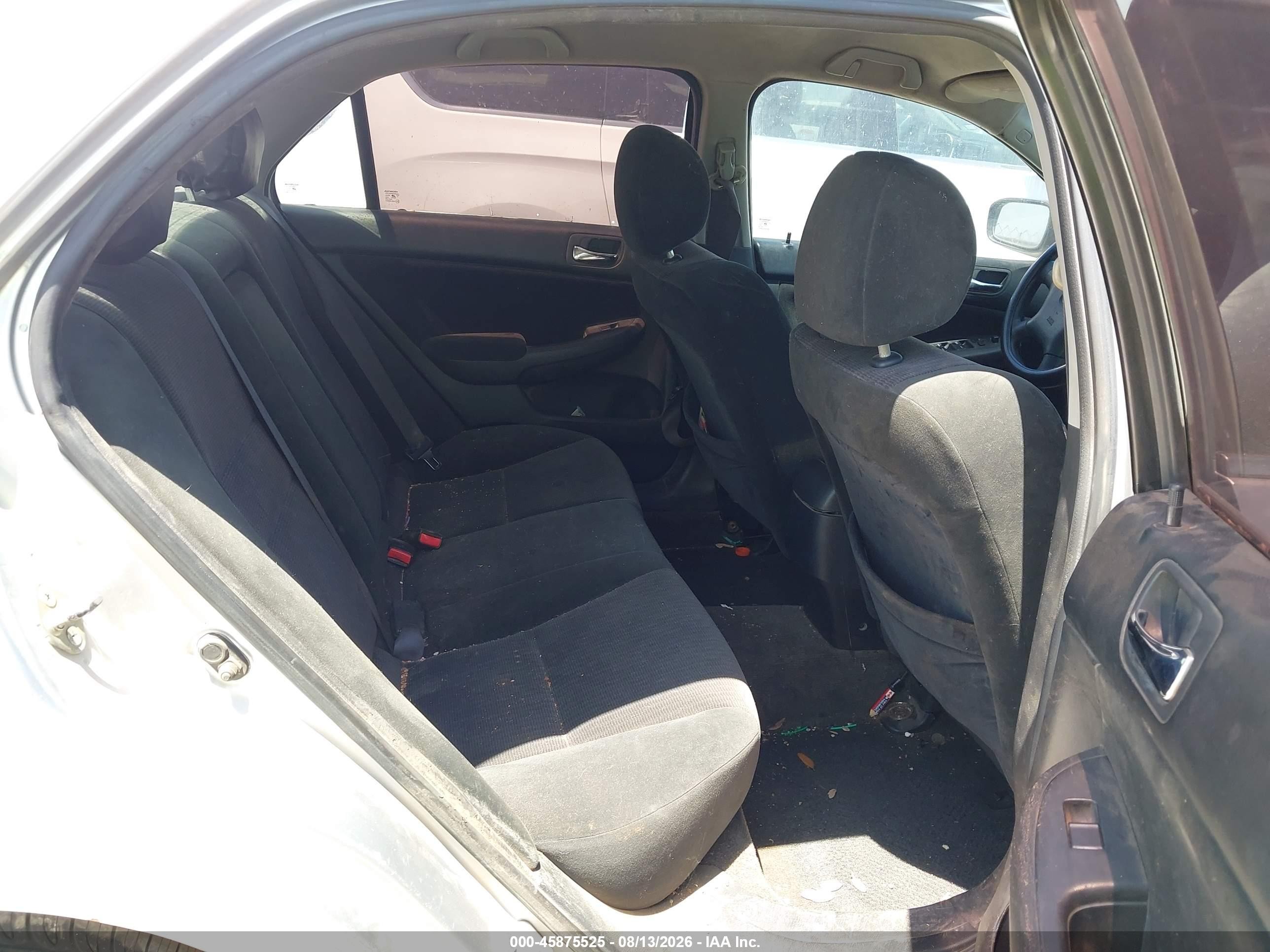 2005 Honda Accord 2.4 Lx Silver vin: 3HGCM56405G700422