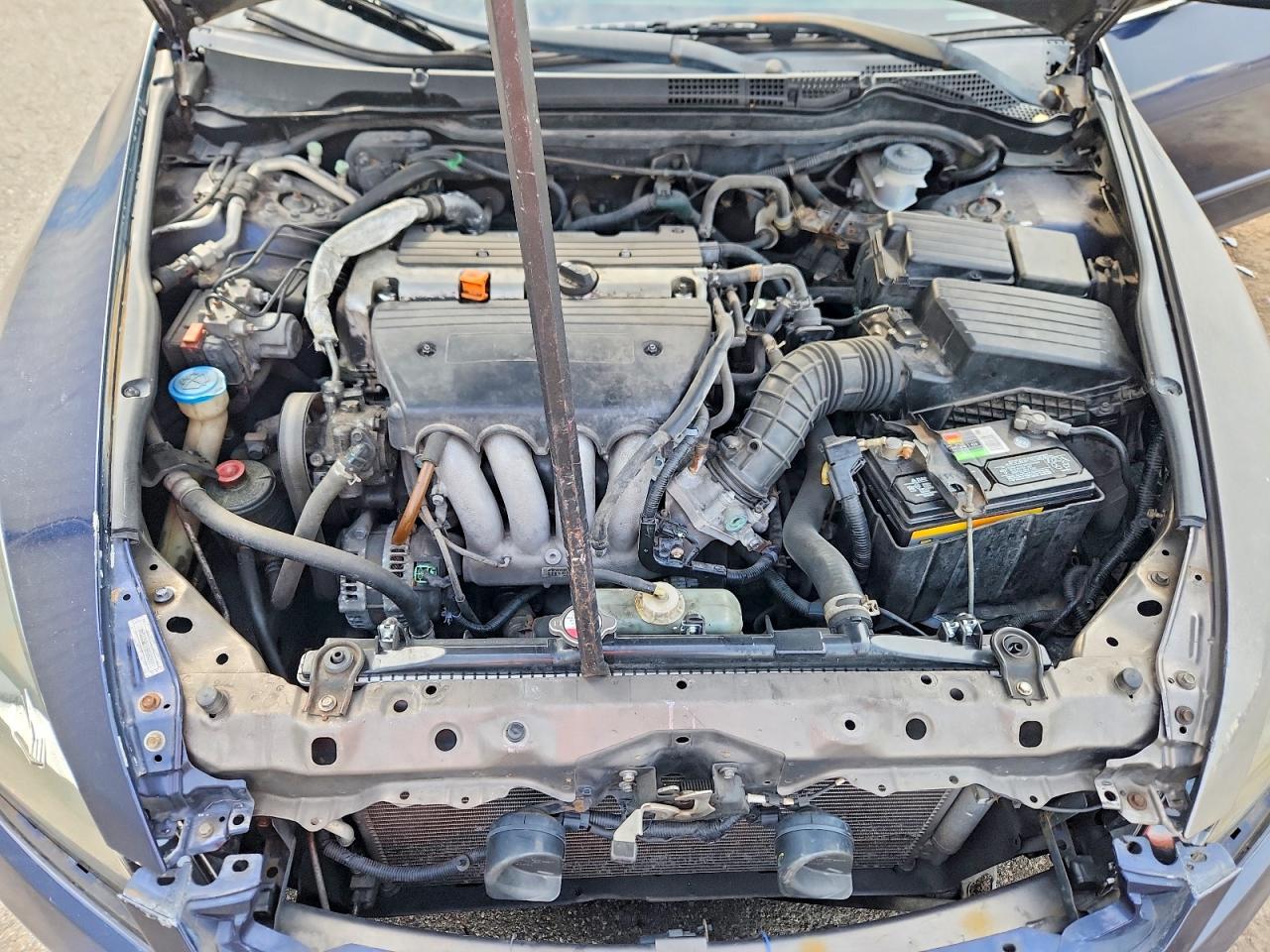 2006 Honda Accord Lx Two Tone vin: 3HGCM56406G710482