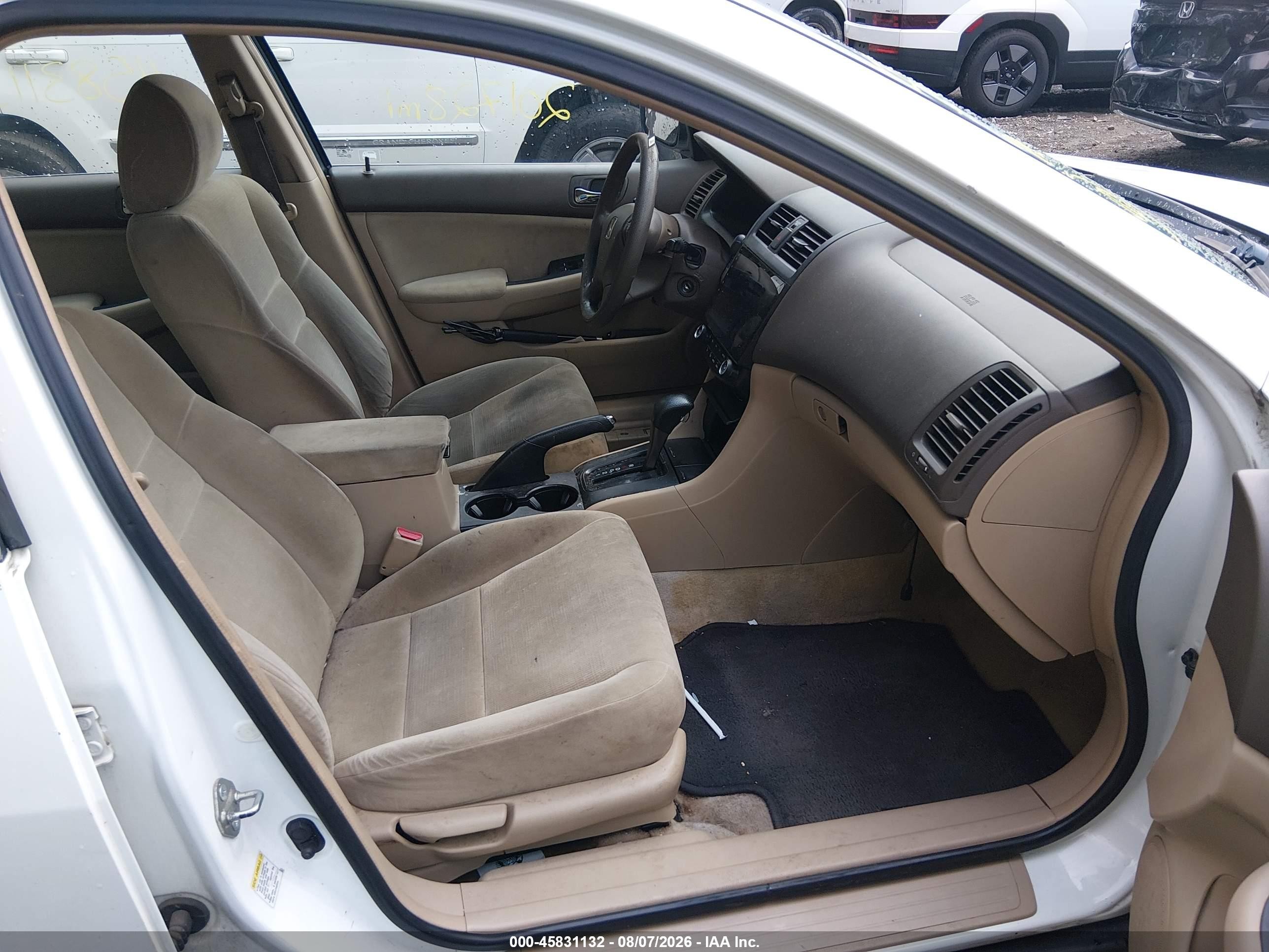 2006 Honda Accord 2.4 Lx Белый vin: 3HGCM56406G710899