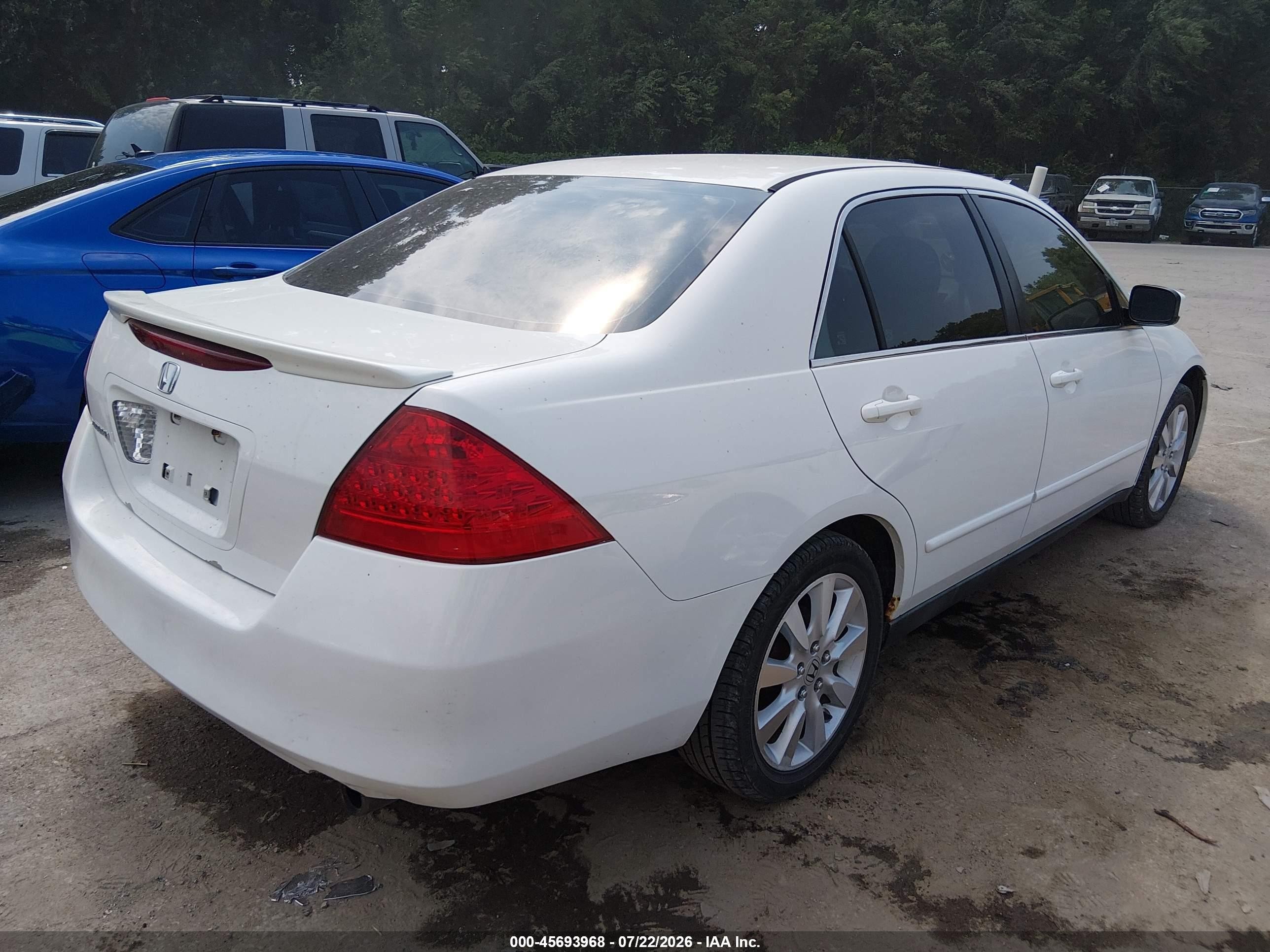 2007 Honda Accord 2.4 Lx White vin: 3HGCM56407G705283