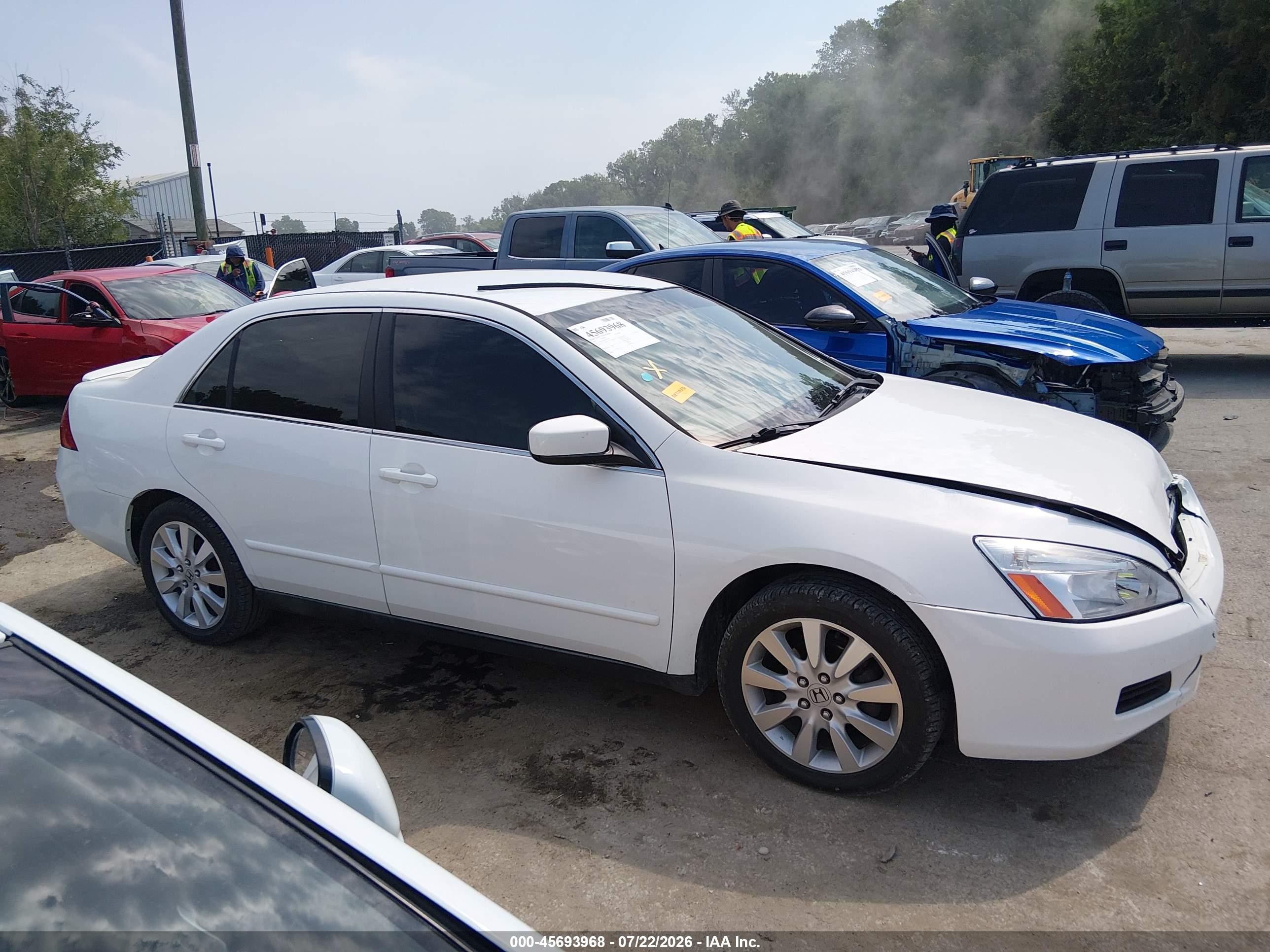 2007 Honda Accord 2.4 Lx White vin: 3HGCM56407G705283